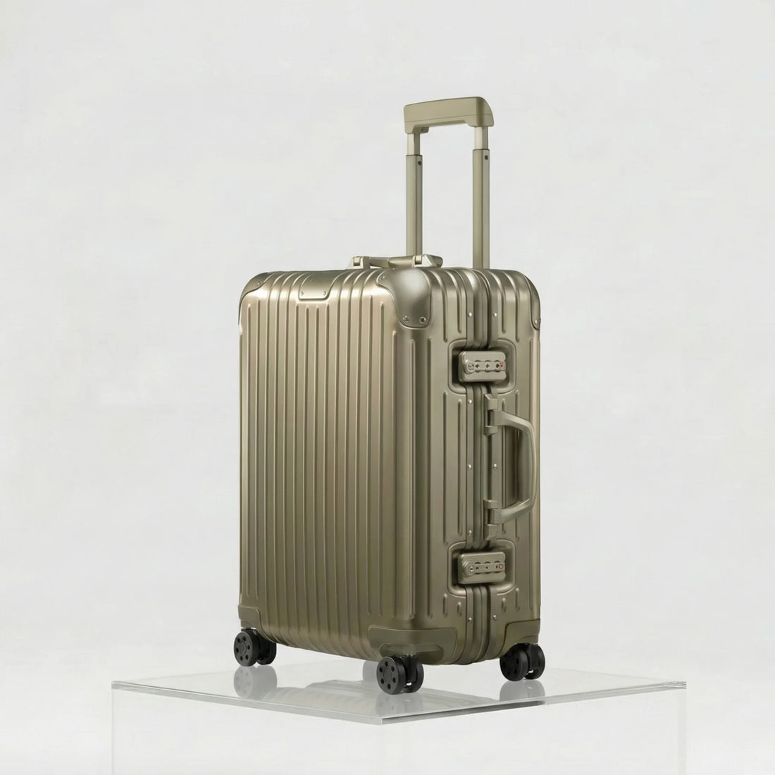 Rimowa Original Cabin Plus, Titanium