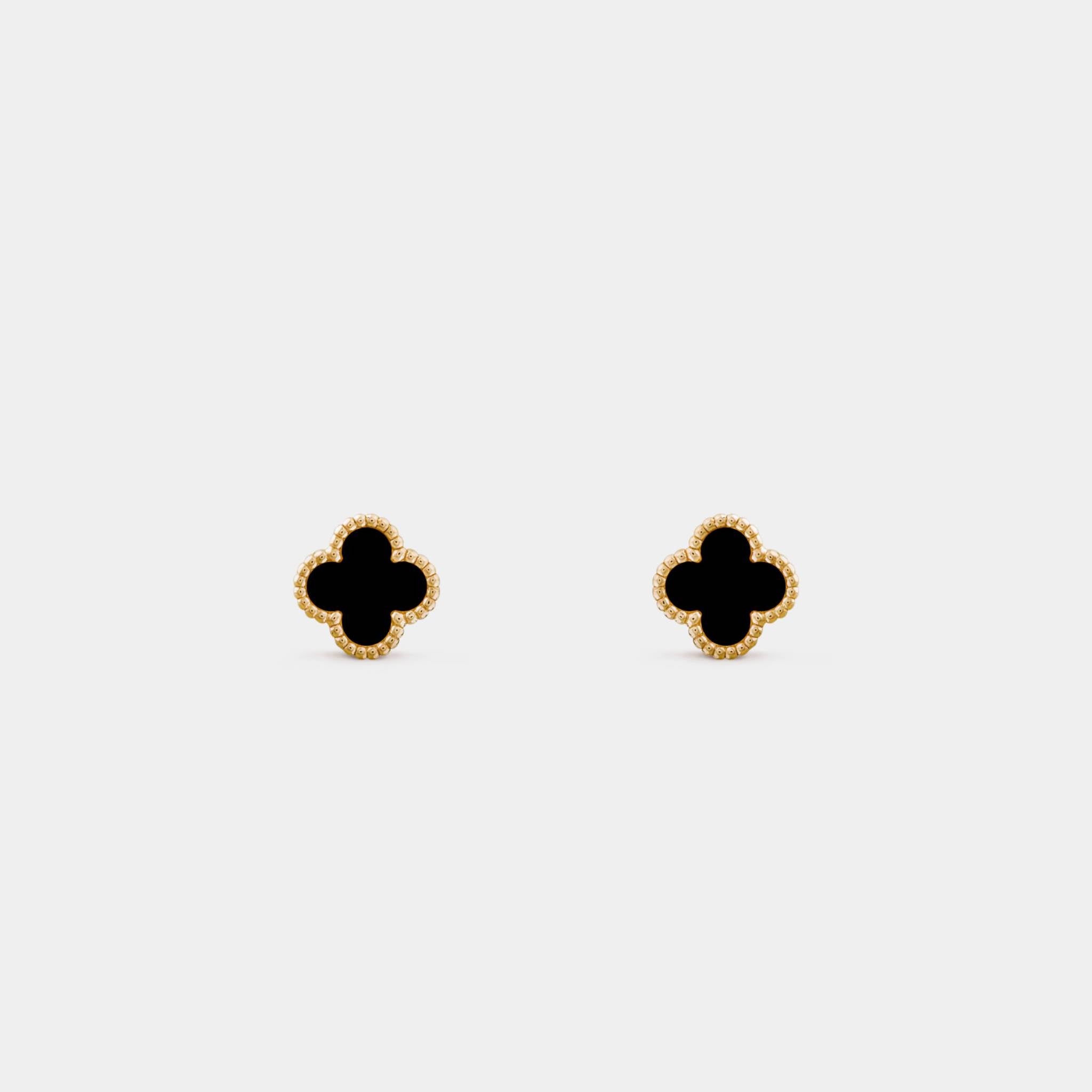 Van Cleef & Arpels Sweet Alhambra Earstuds Yellow Gold Onyx, Front