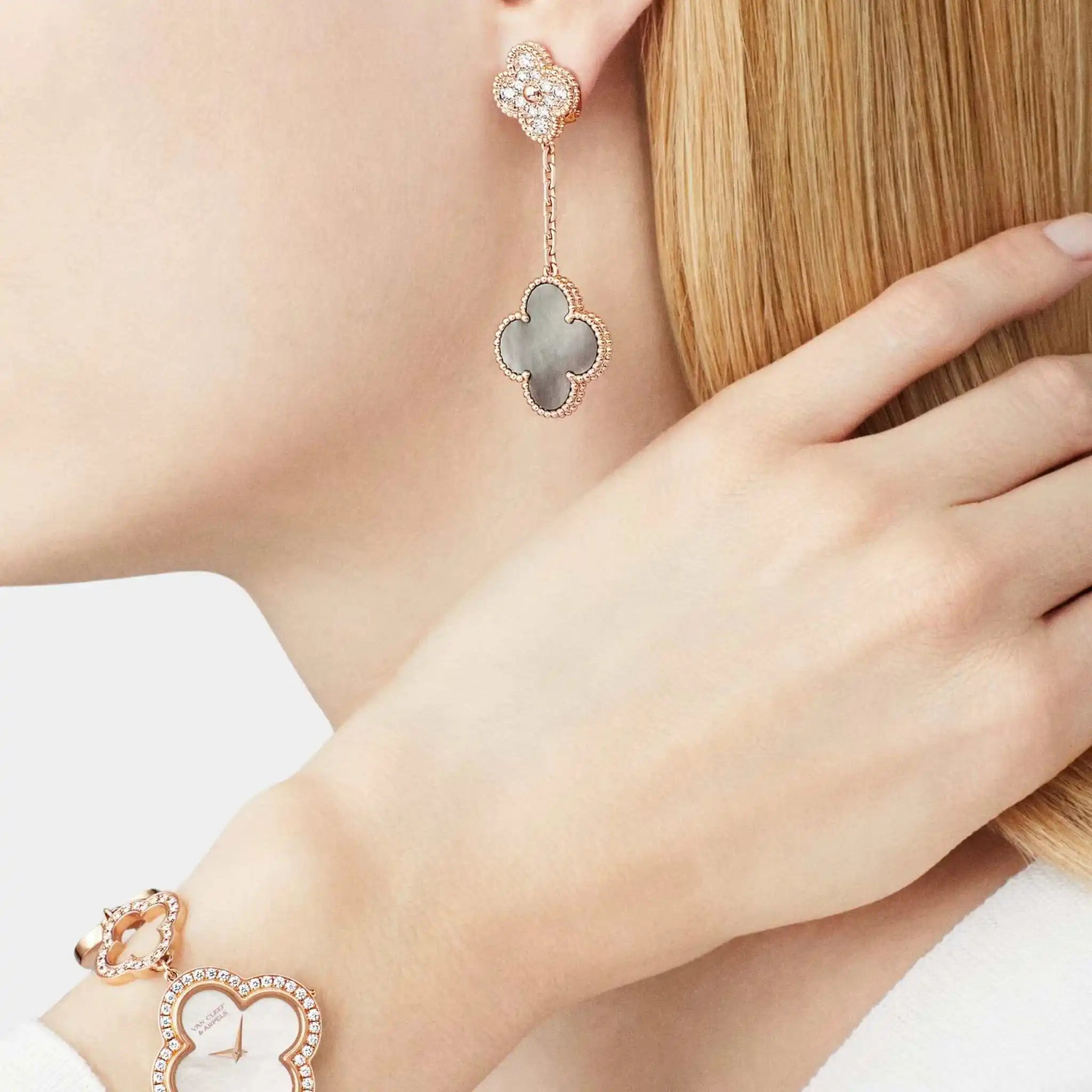 Van Cleef & Arpels Magic Alhambra Earrings 2 Motif Gold Diamond Pearl, Model