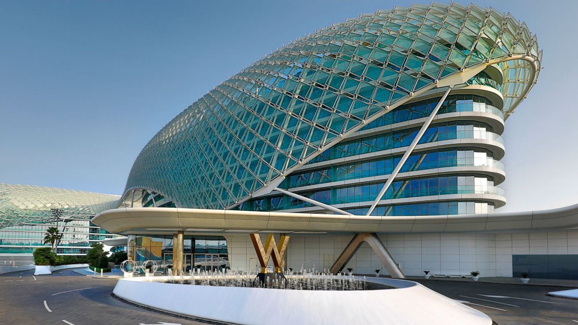 W Hotel Abu Dhabi , Day