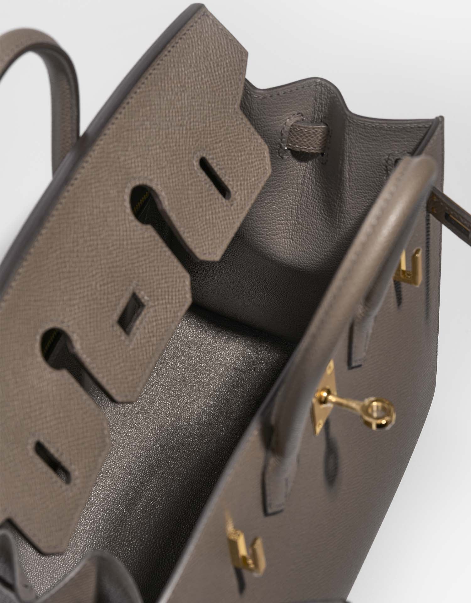 حقيبة Birkin 25 من جلد Epsom باللون Gris Etain