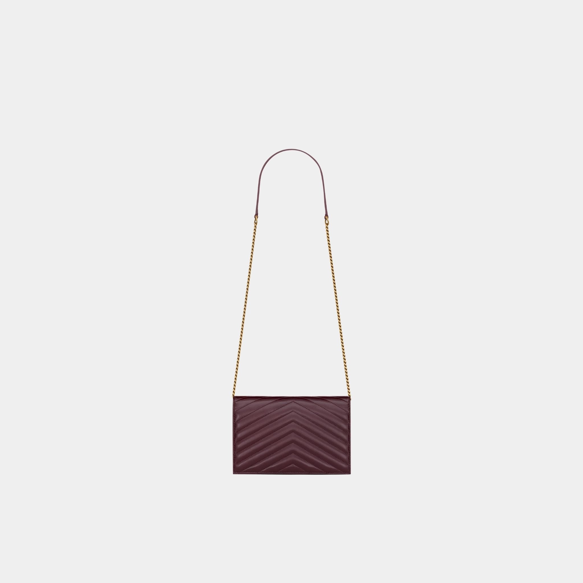 Yves Saint Laurent Cassandre Envelope Chain Wallet In Shiny Leather, Bloody Drink, Back