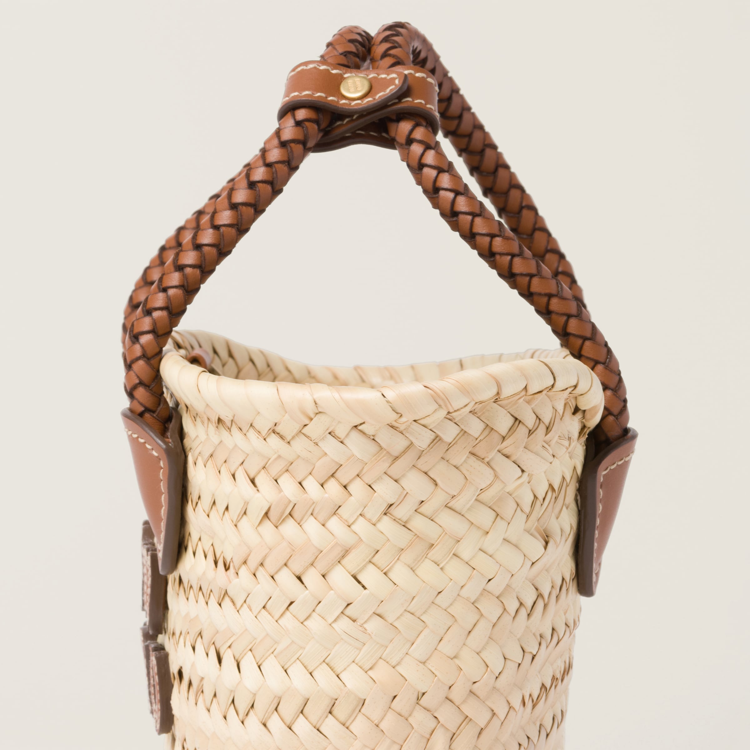 Woven fabric handbag