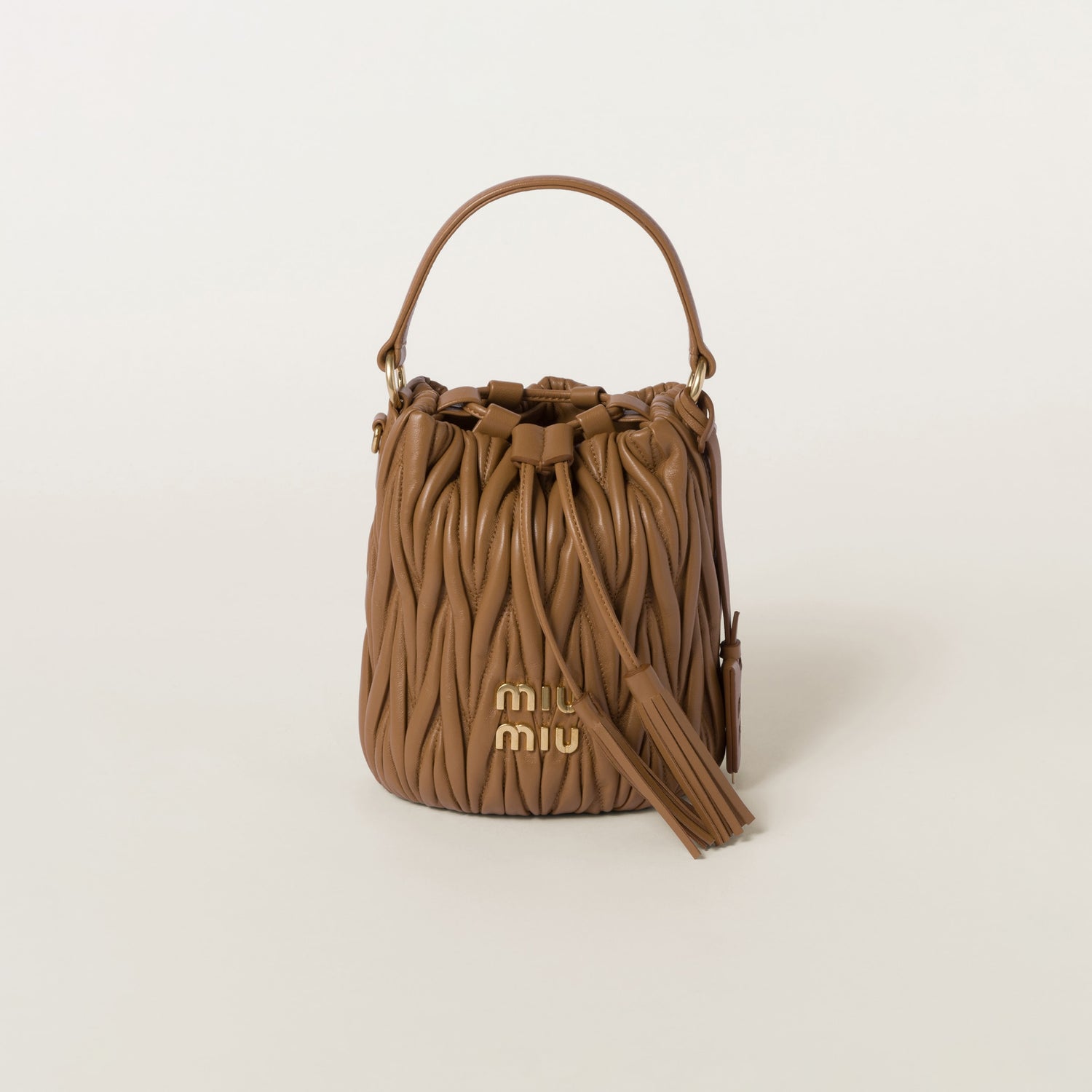 Matelassé nappa leather bucket bag