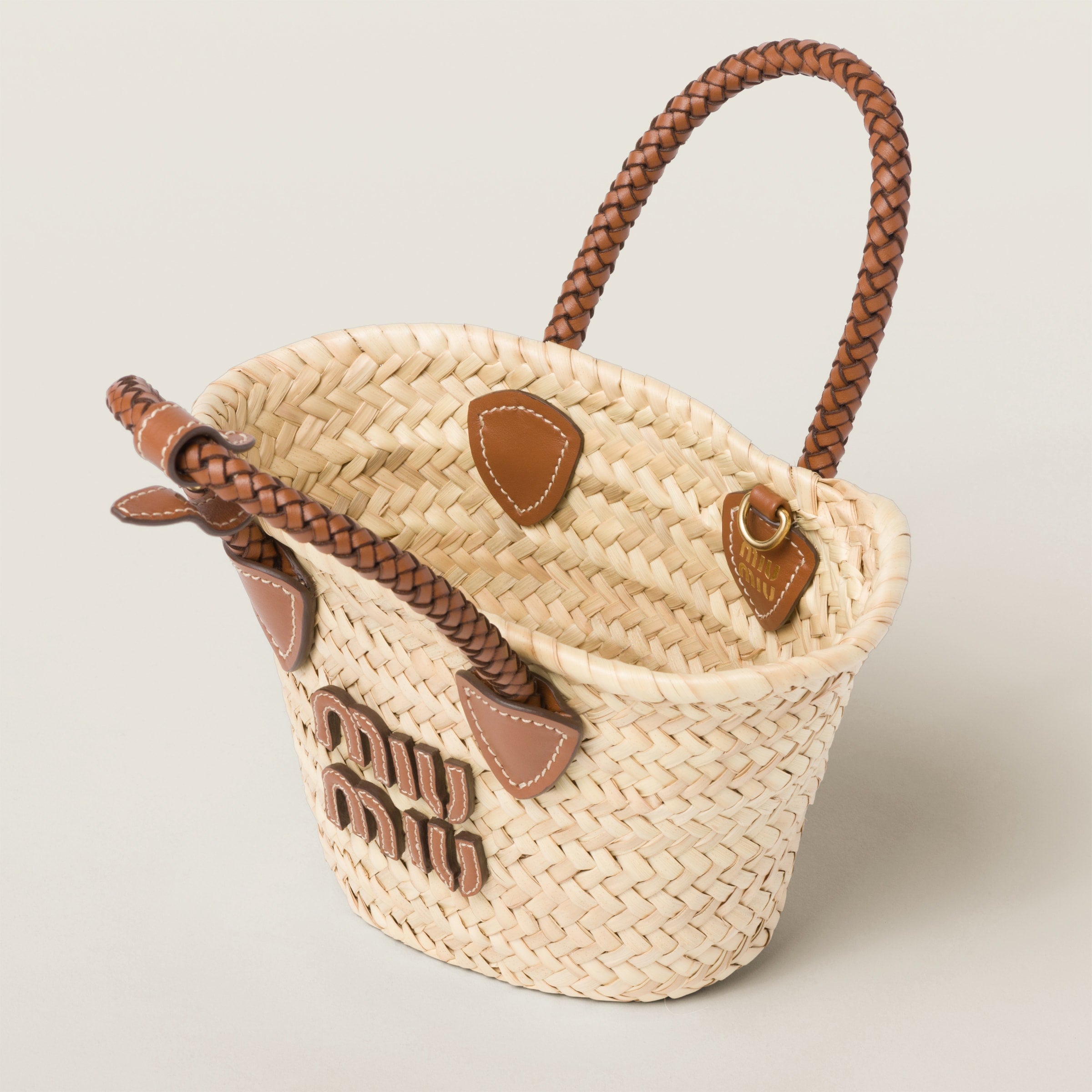 Woven fabric handbag