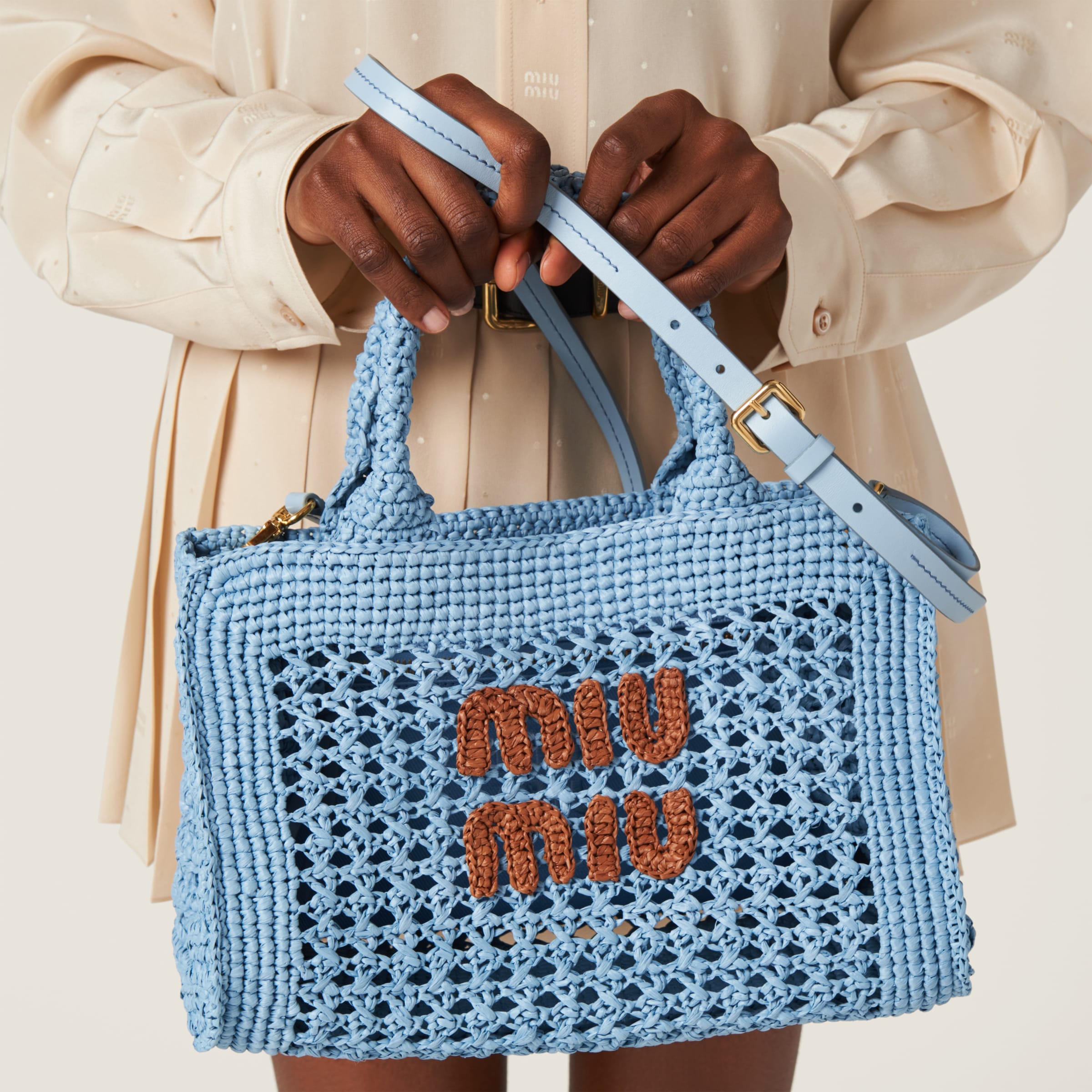 Crochet handbag