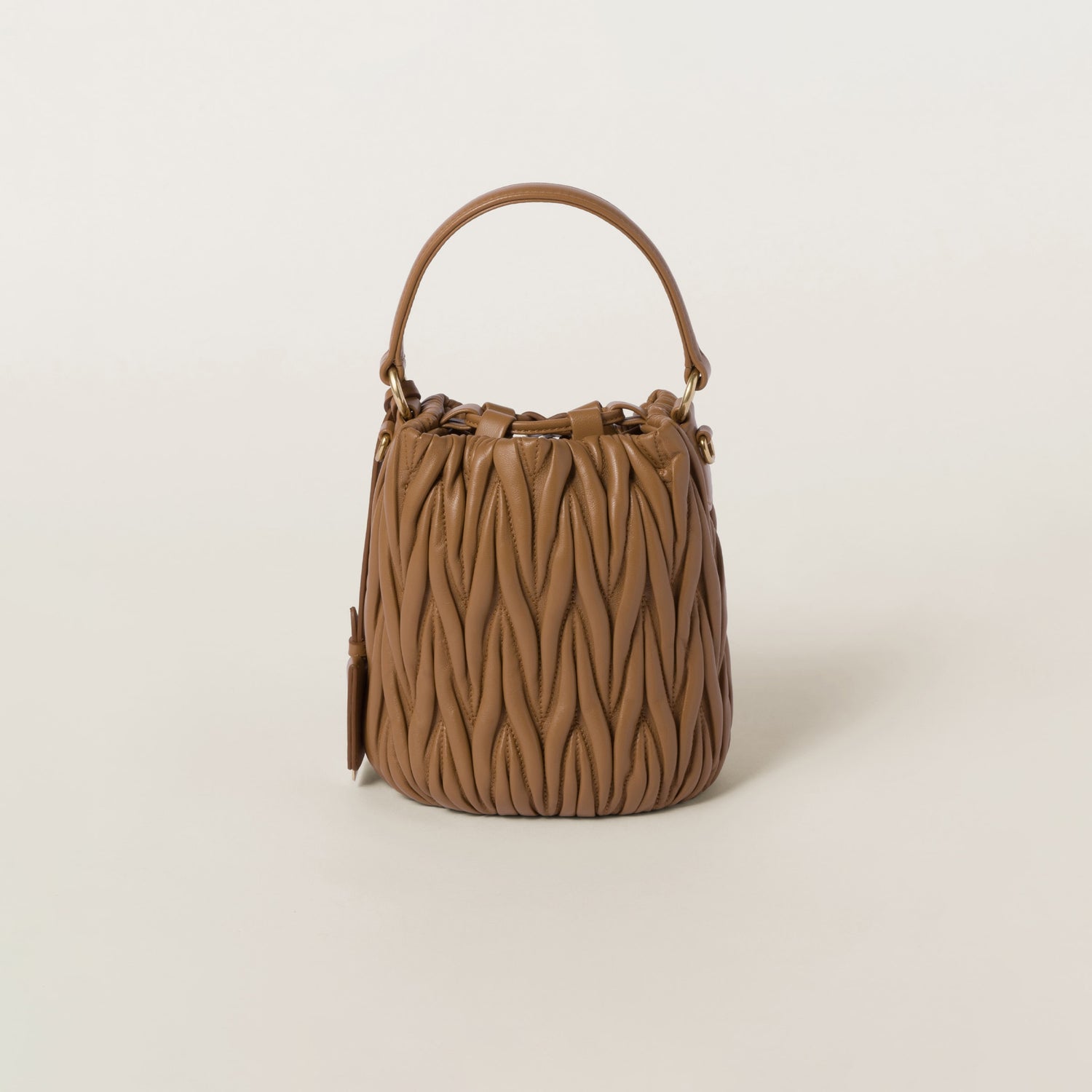 Matelassé nappa leather bucket bag