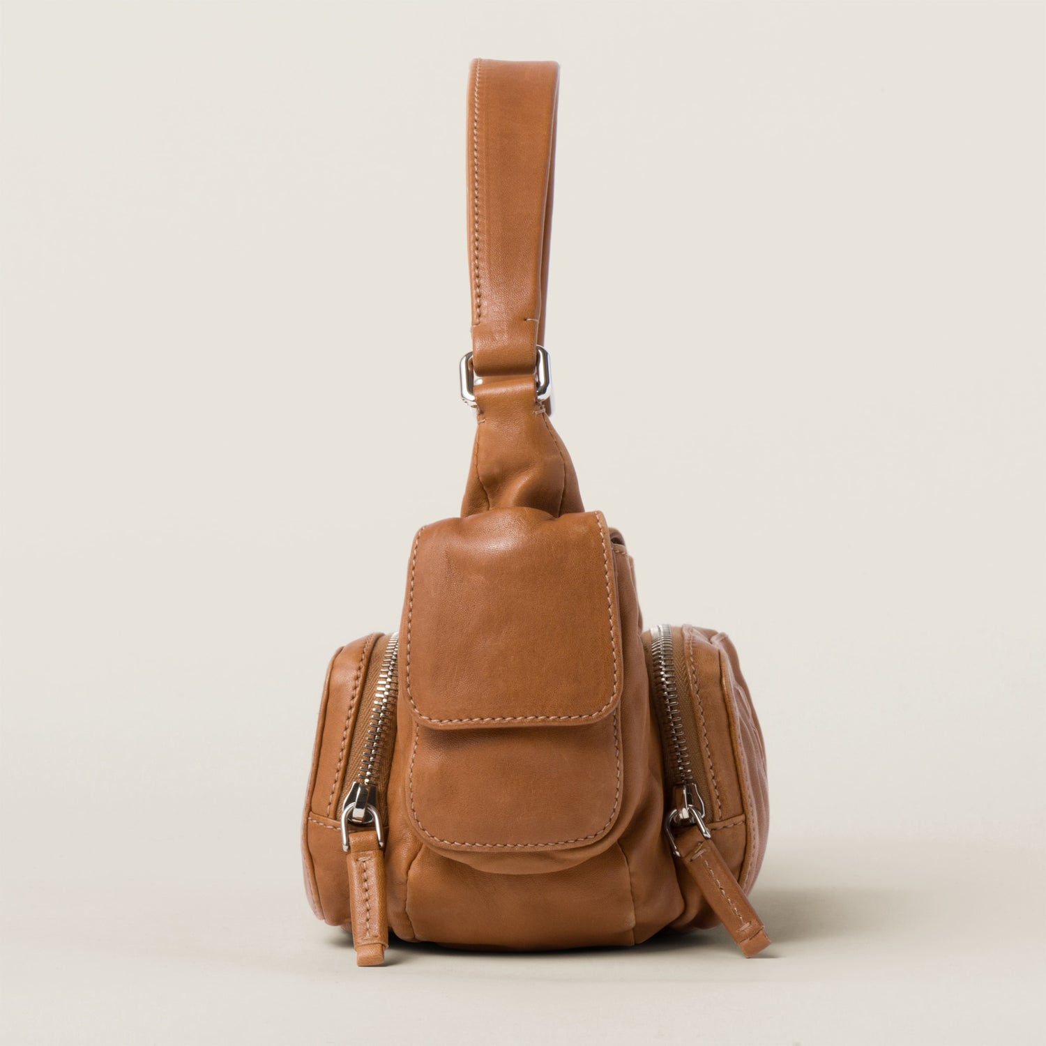 Pocket nappa leather bag