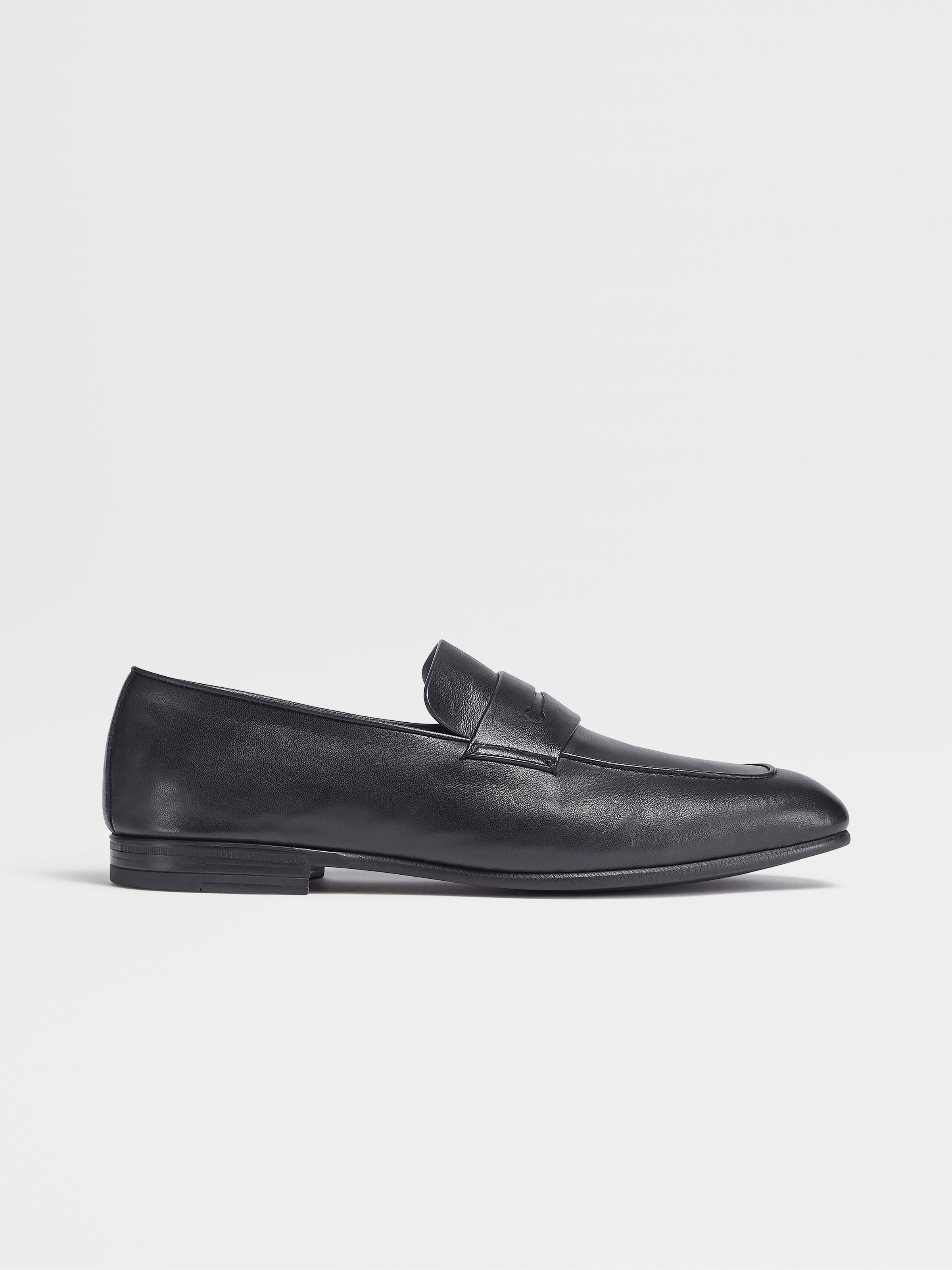 Navy Blue Leather L Asola Loafers