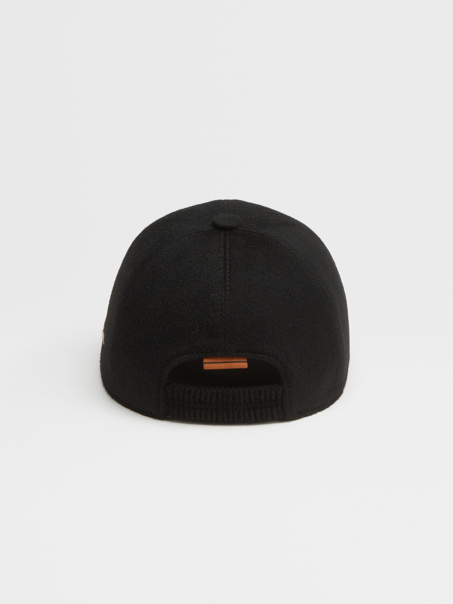 Black Oasi Cashmere Baseball Cap