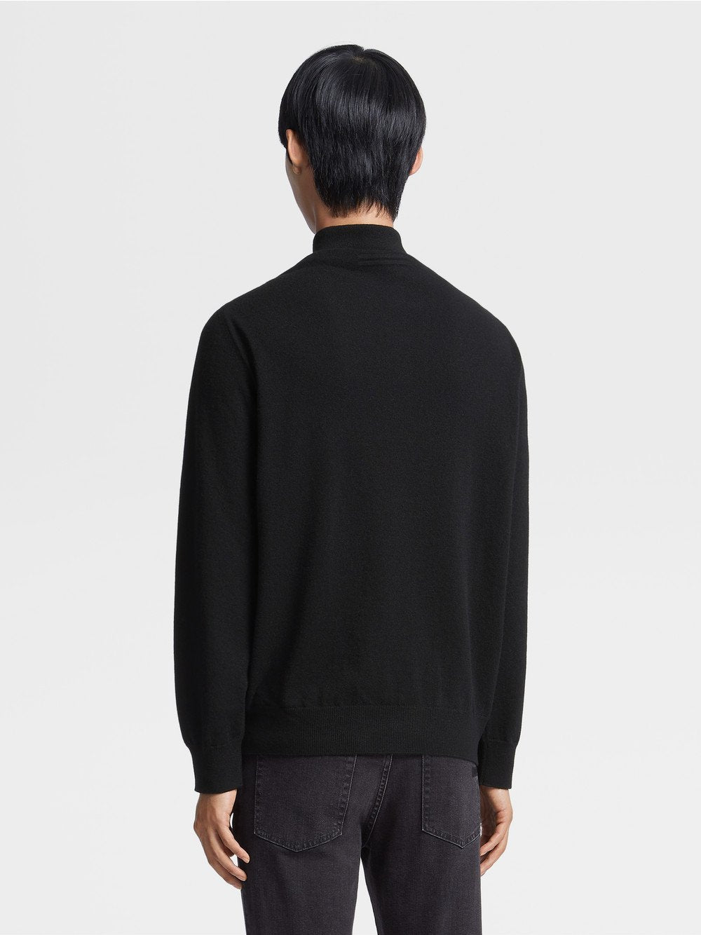 BLACK OASI CASHMERE ZIP MOCK NECK SWEATER