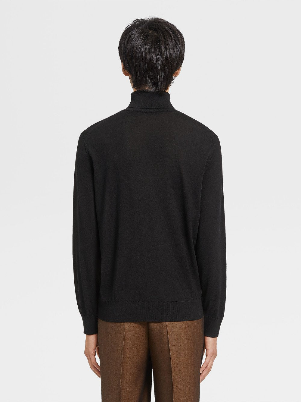 Cashseta Light Turtleneck