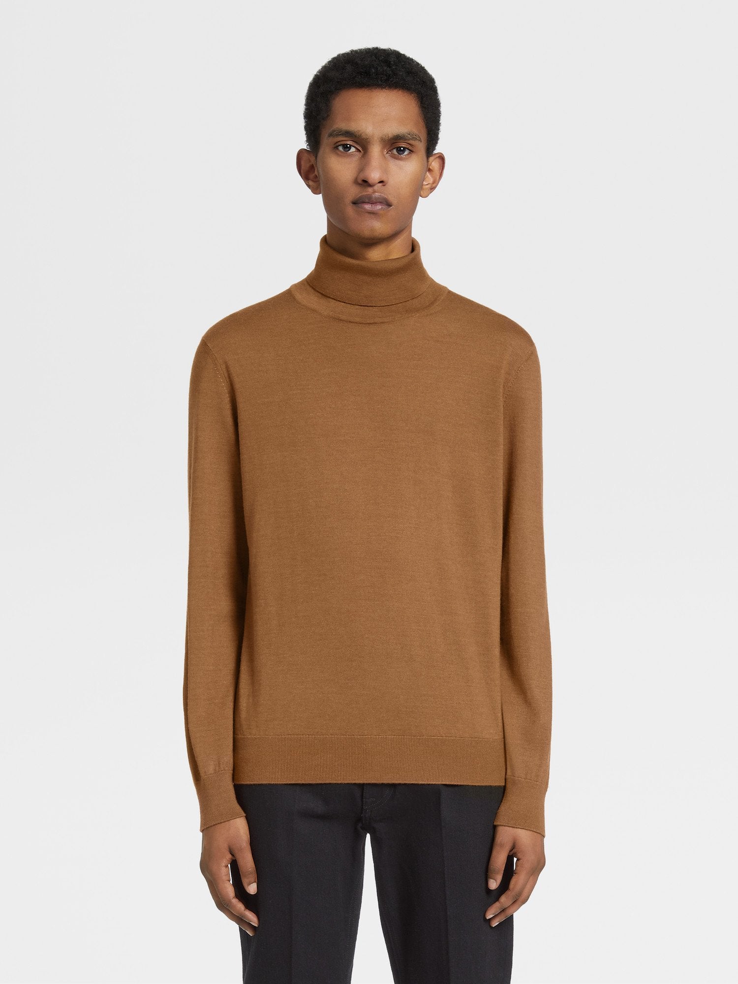 Cashseta Light Turtleneck