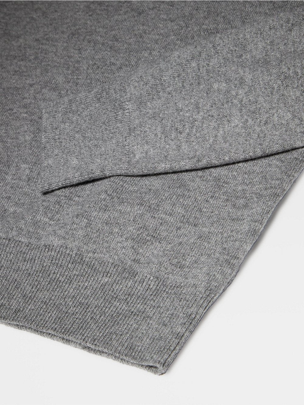 GREY MÉLANGE OASI CASHMERE CREWNECK