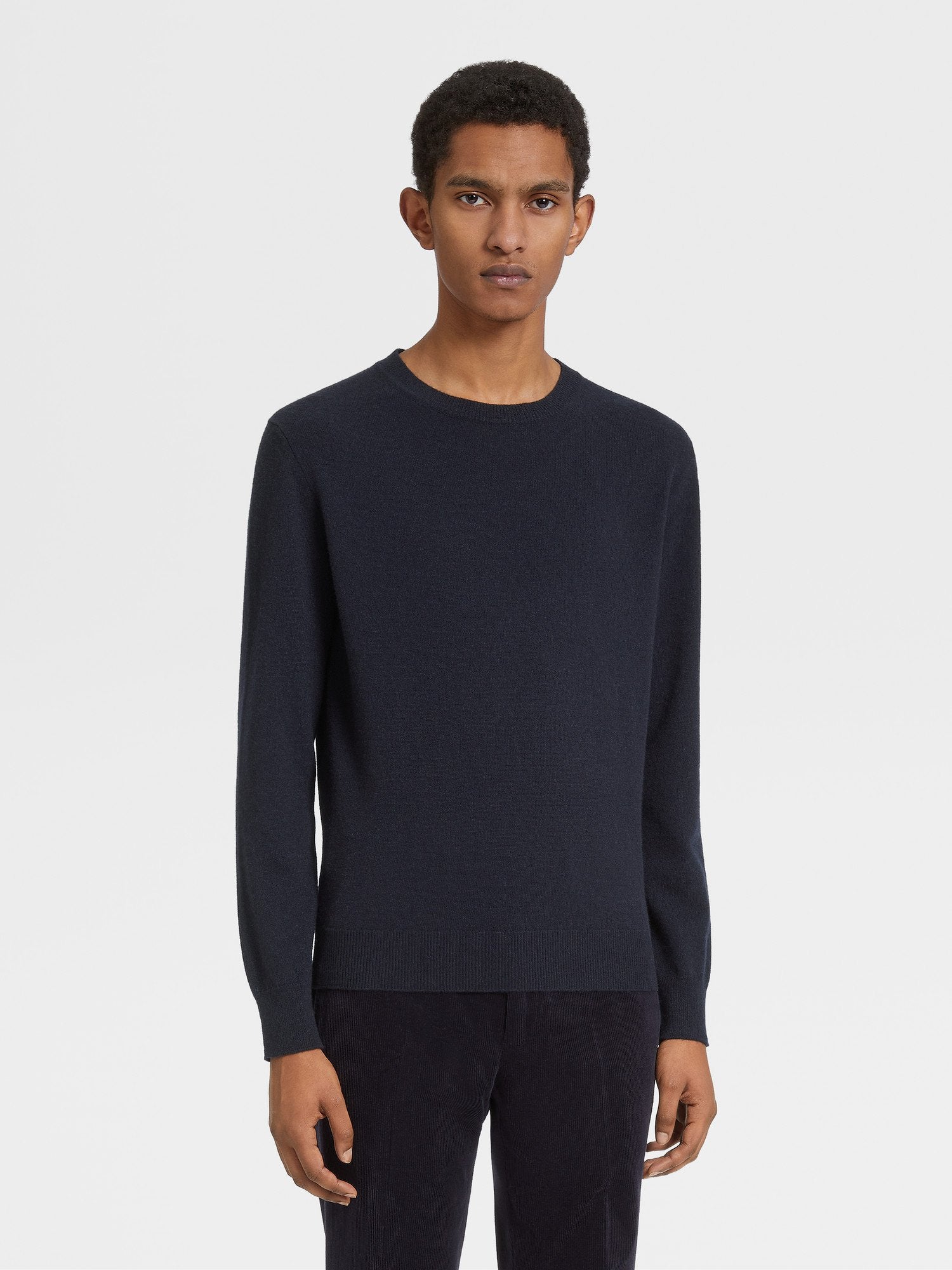 NAVY BLUE OASI CASHMERE CREWNECK