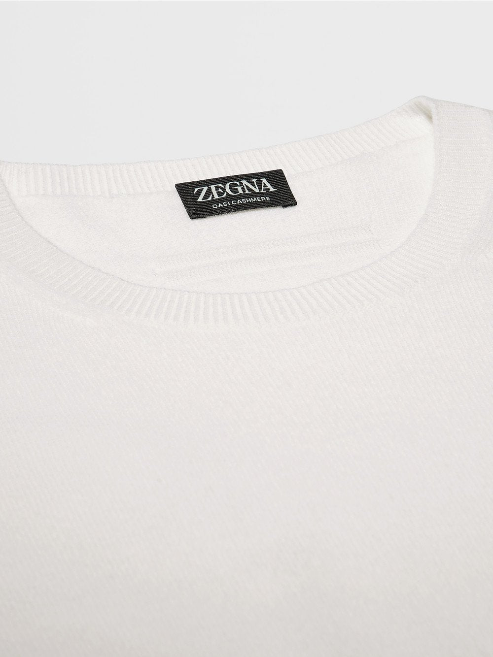 WHITE OASI CASHMERE CREWNECK