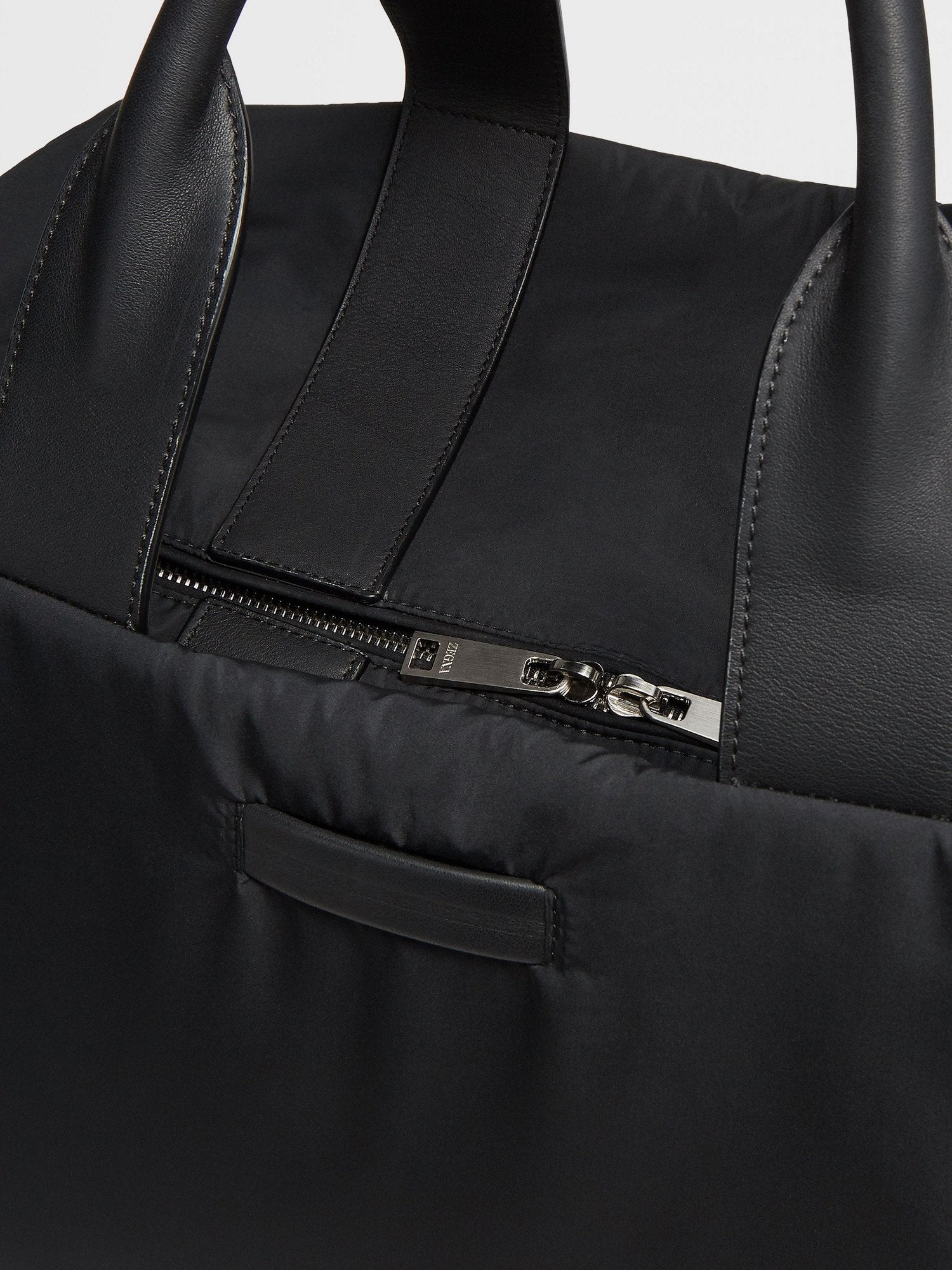 BLACK TECHNICAL FABRIC HOLDALL