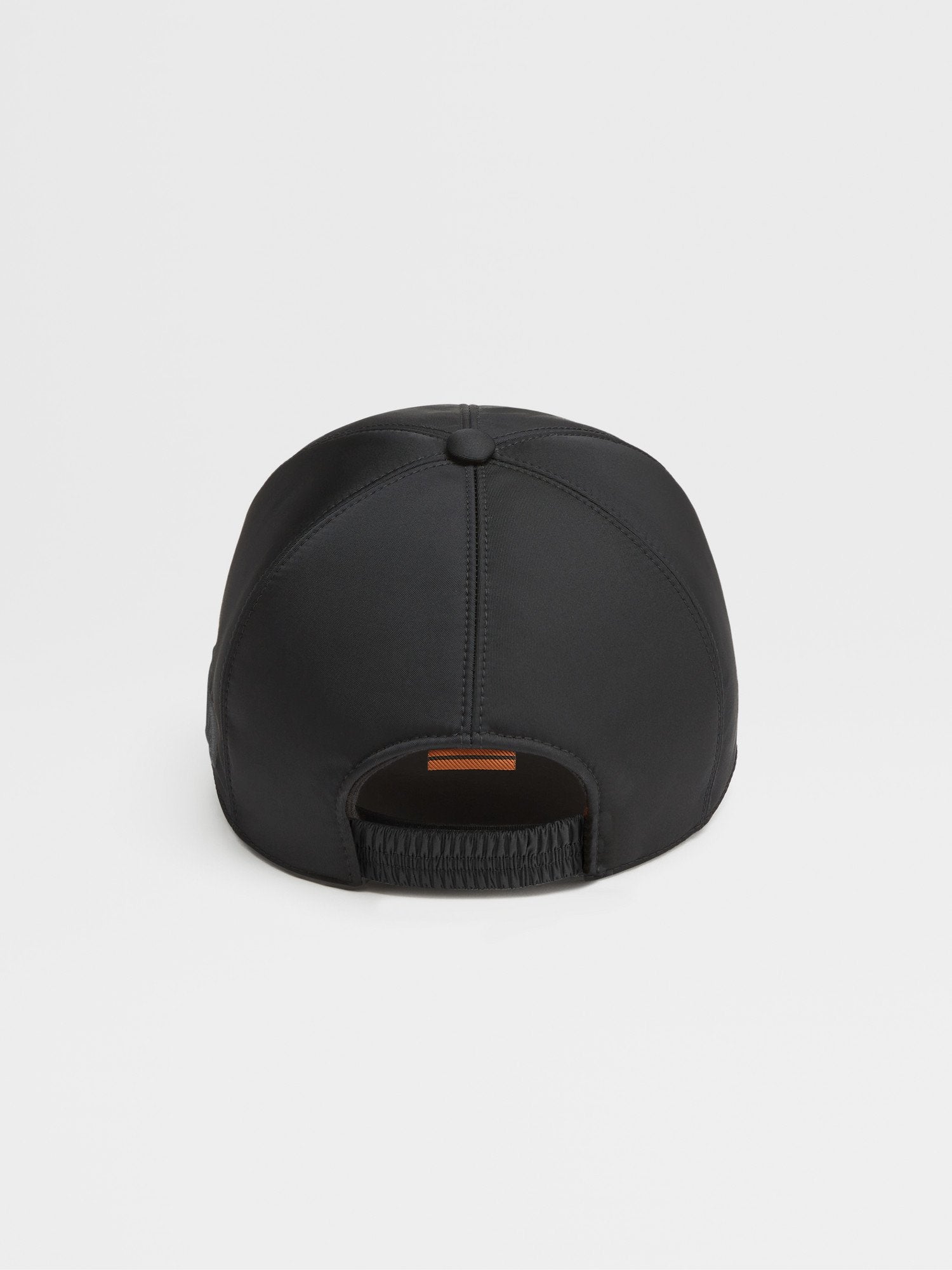 BLACK TECHNICAL FABRIC HAT