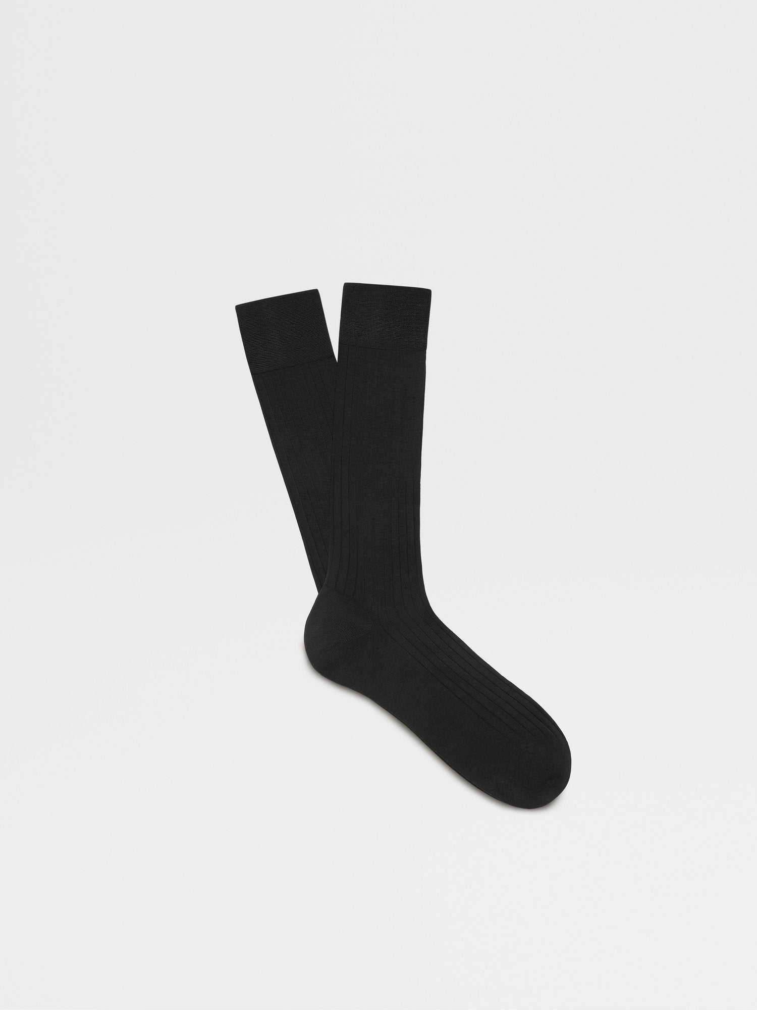 BLACK COTTON SOCKS