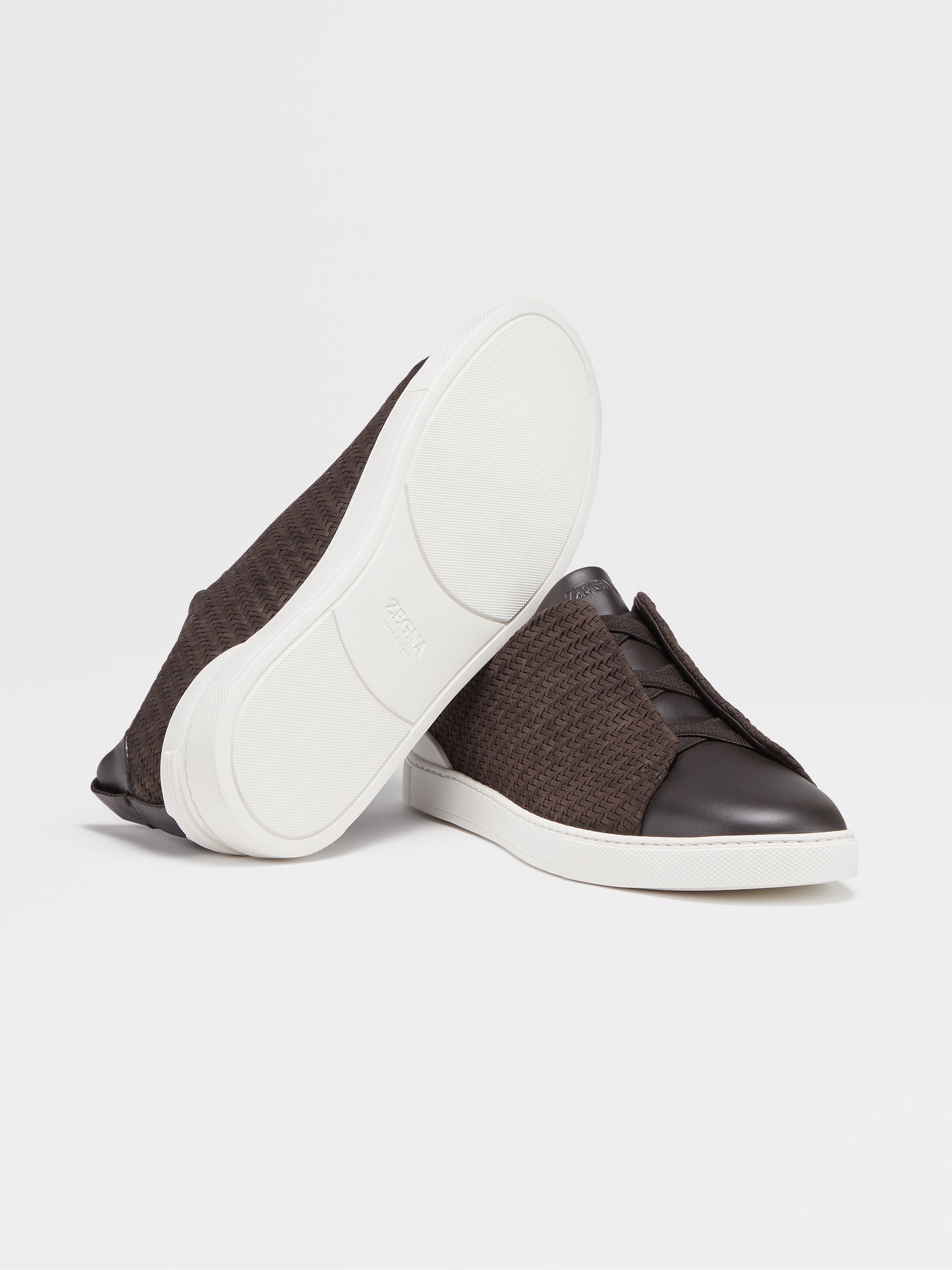 DARK BROWN PELLETESSUTA™ NUBUCK TRIPLE STITCH™ SNEAKERS