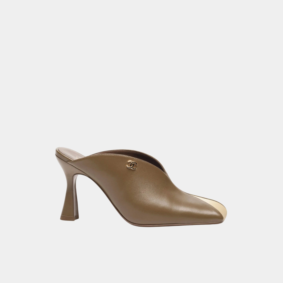 Mules in Leather