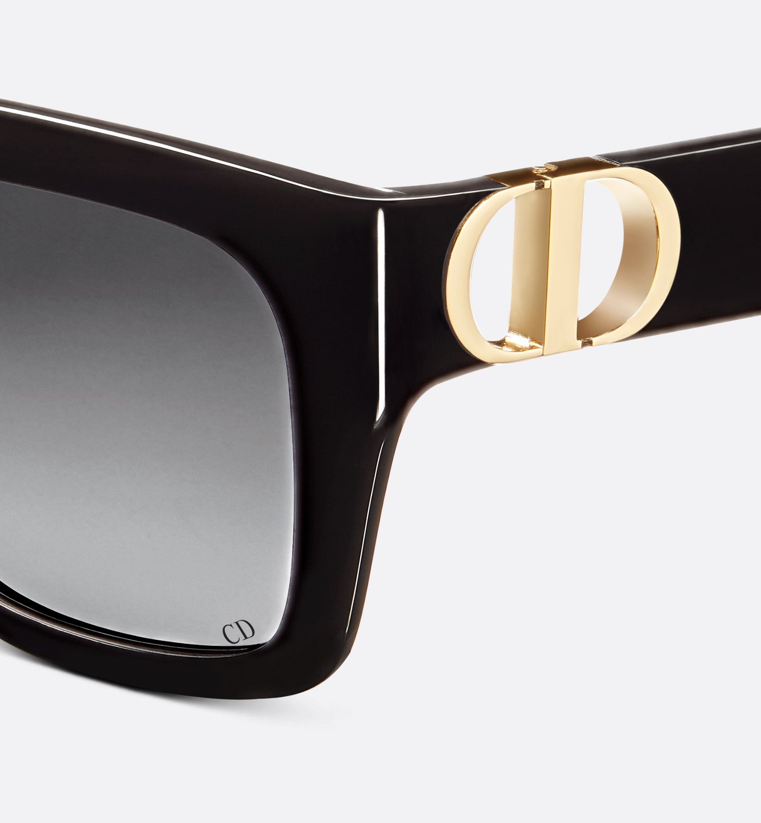 30Montaigne S8U Black Square Sunglasses