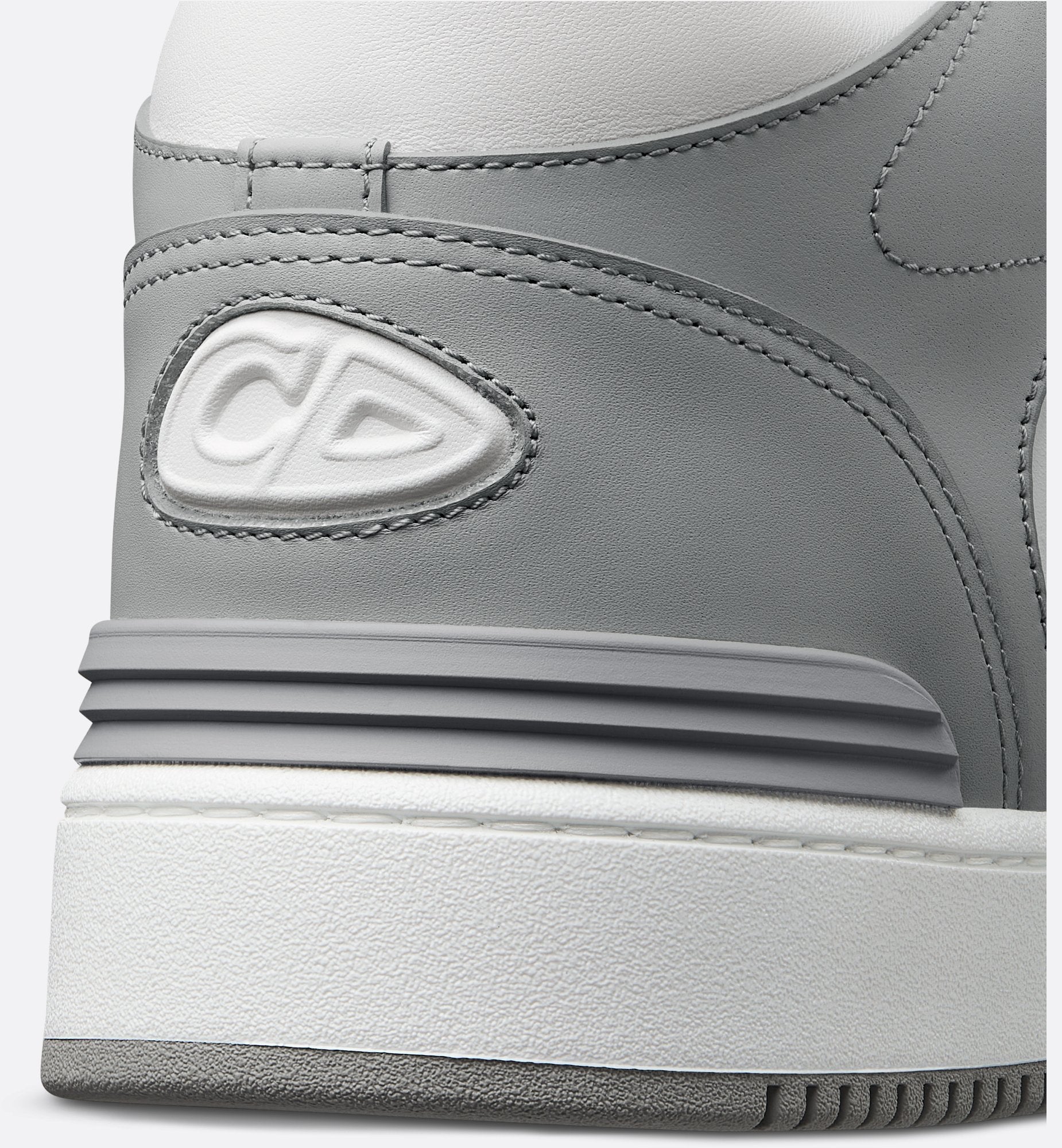 B57 Mid-Top Sneaker Gray And White Smooth Calfskin With Beige And Black Dior Oblique Jacquard