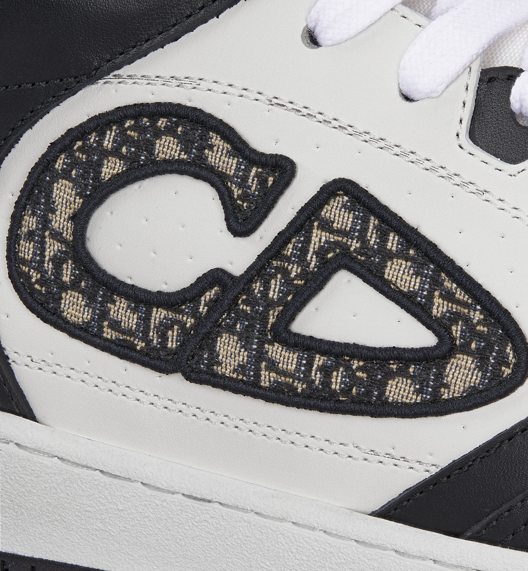 B57 Mid-Top Sneaker Black And White Smooth Calfskin With Beige And Black Dior Oblique Jacquard