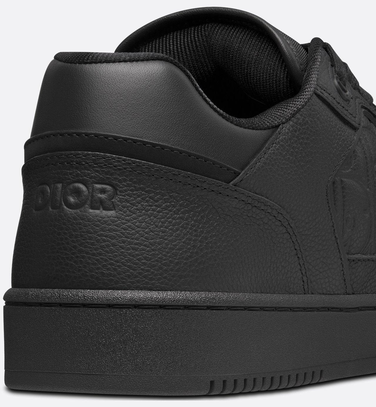 B27 Low-Top Sneaker Black Grained Calfskin And Black Dior Gravity Leather