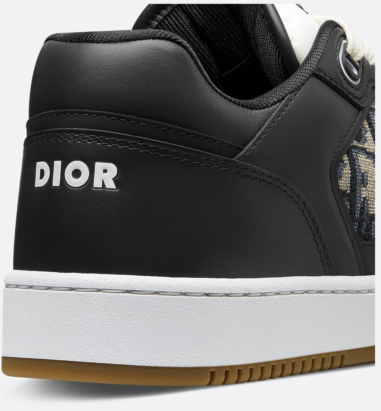 B27 Low-Top Sneaker Black Smooth Calfskin With Beige And Black Dior Oblique Jacquard