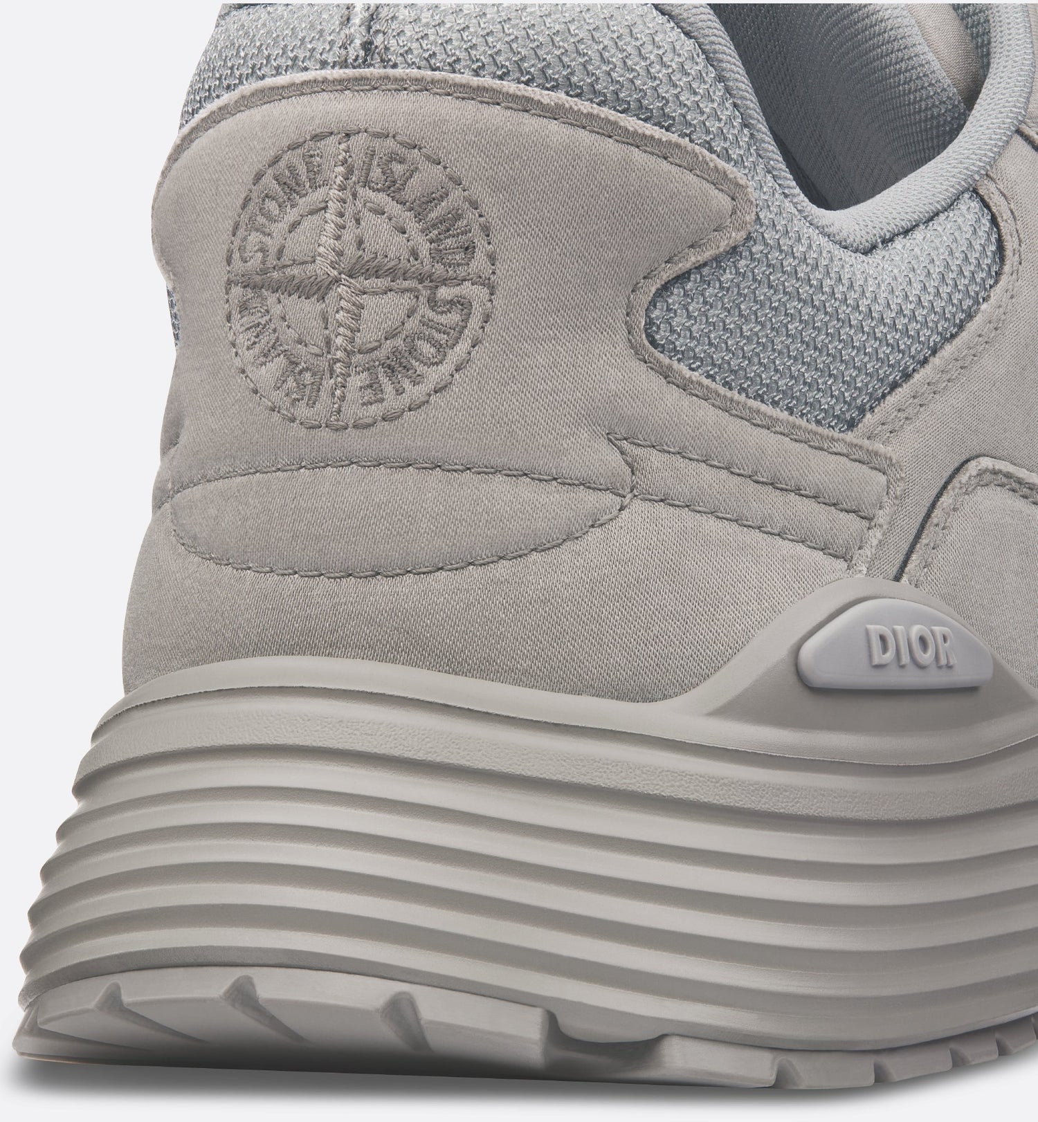 Dior And Stone Island B30 Sneaker – Limited And Numbered Edition Gray Technical Mesh And Gray Dyed Cotton