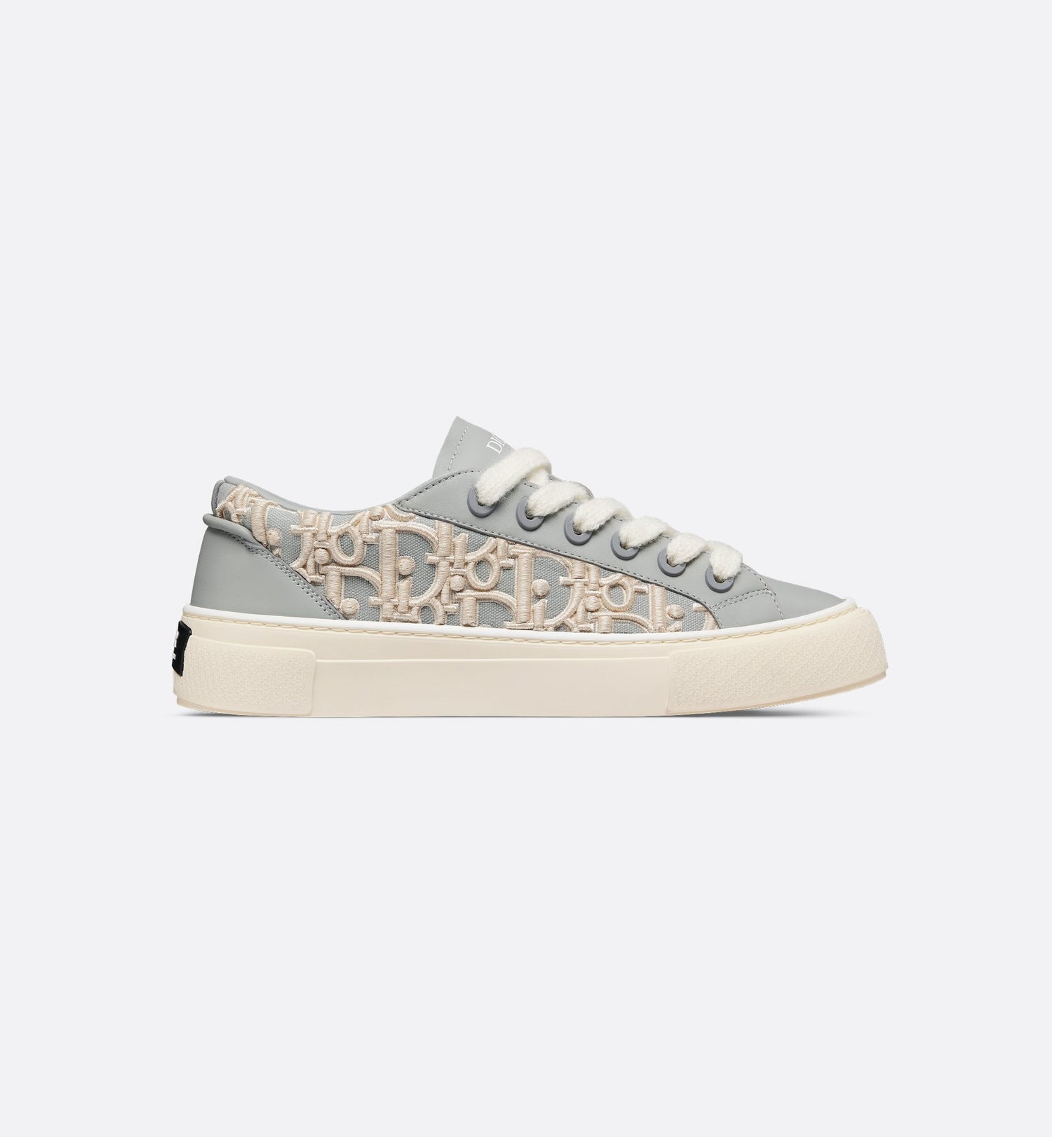 B33 Sneaker - Limited And Numbered Edition Gray Smooth Calfskin With Cream Dior Oblique Raised Embroidery