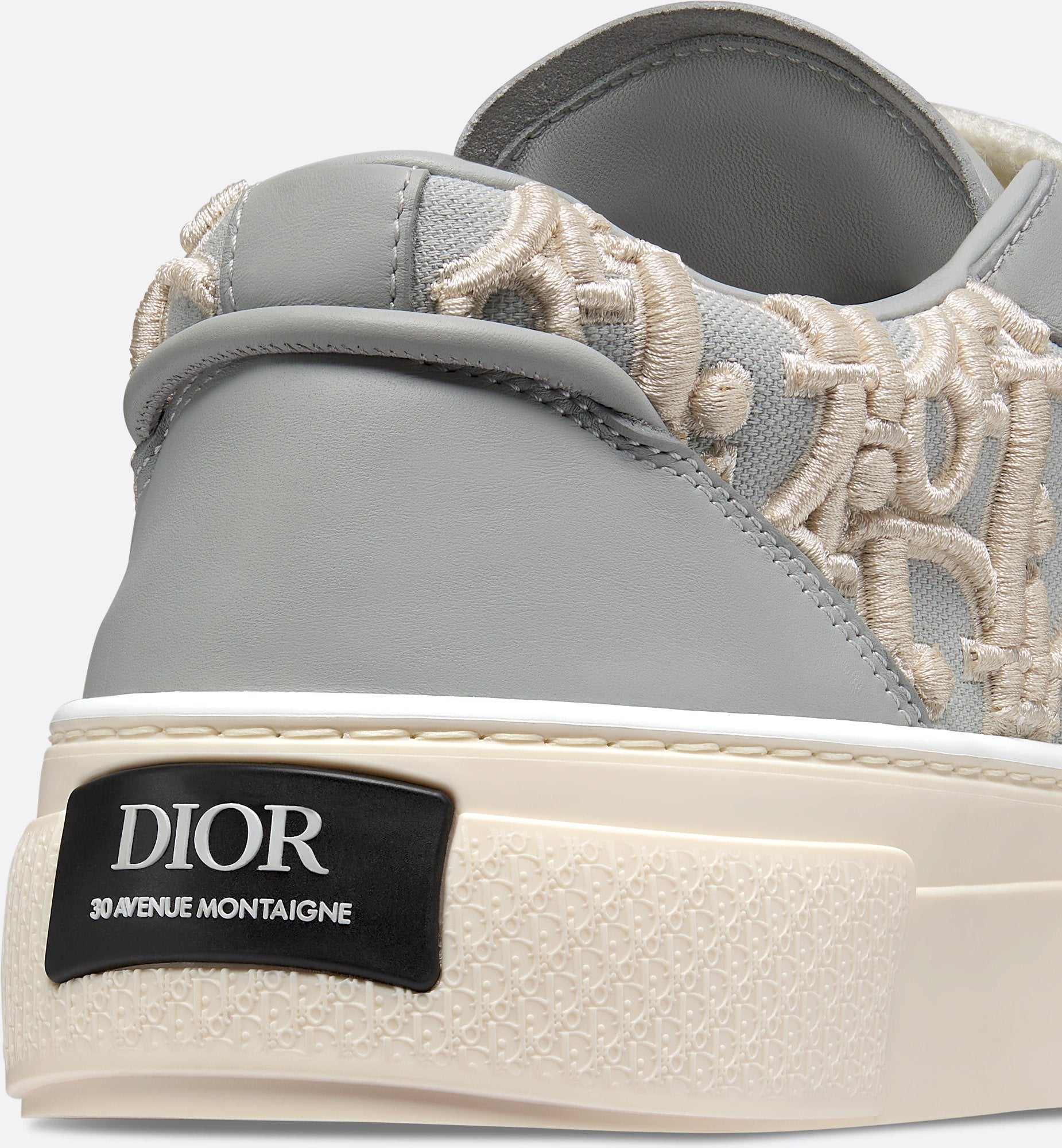 B33 Sneaker - Limited And Numbered Edition Gray Smooth Calfskin With Cream Dior Oblique Raised Embroidery