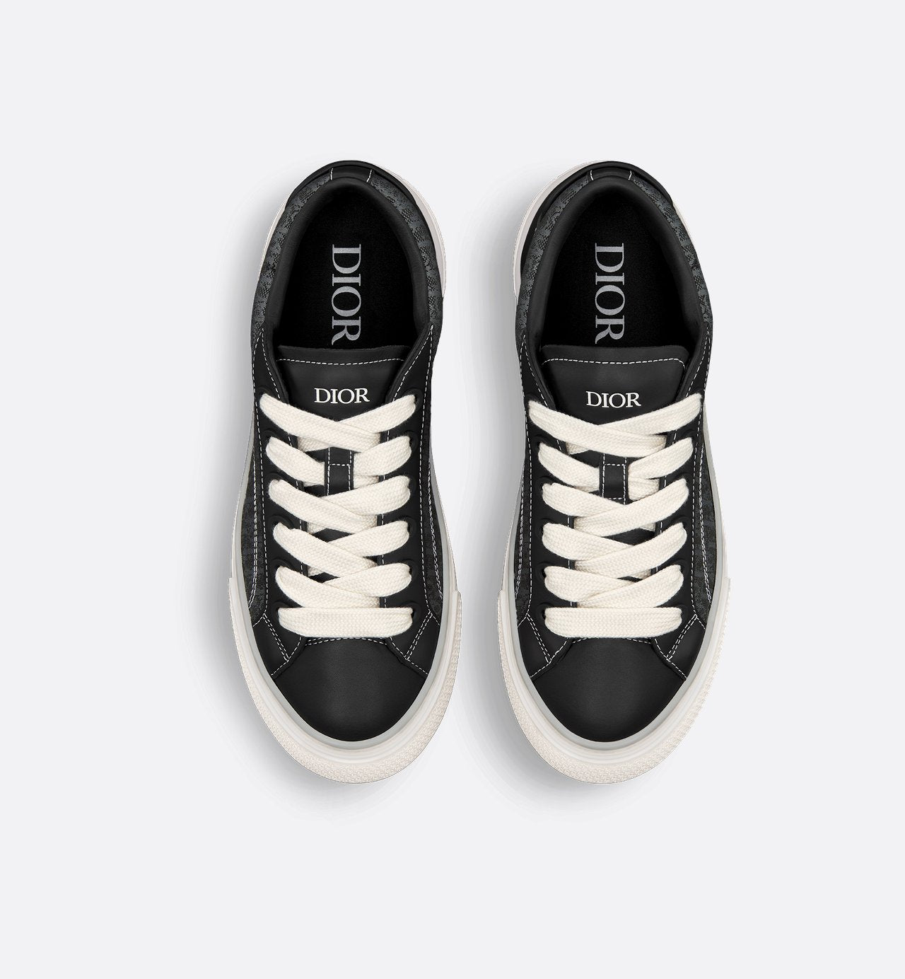 B33 Sneaker Black Smooth Calfskin And Dior Oblique Jacquard