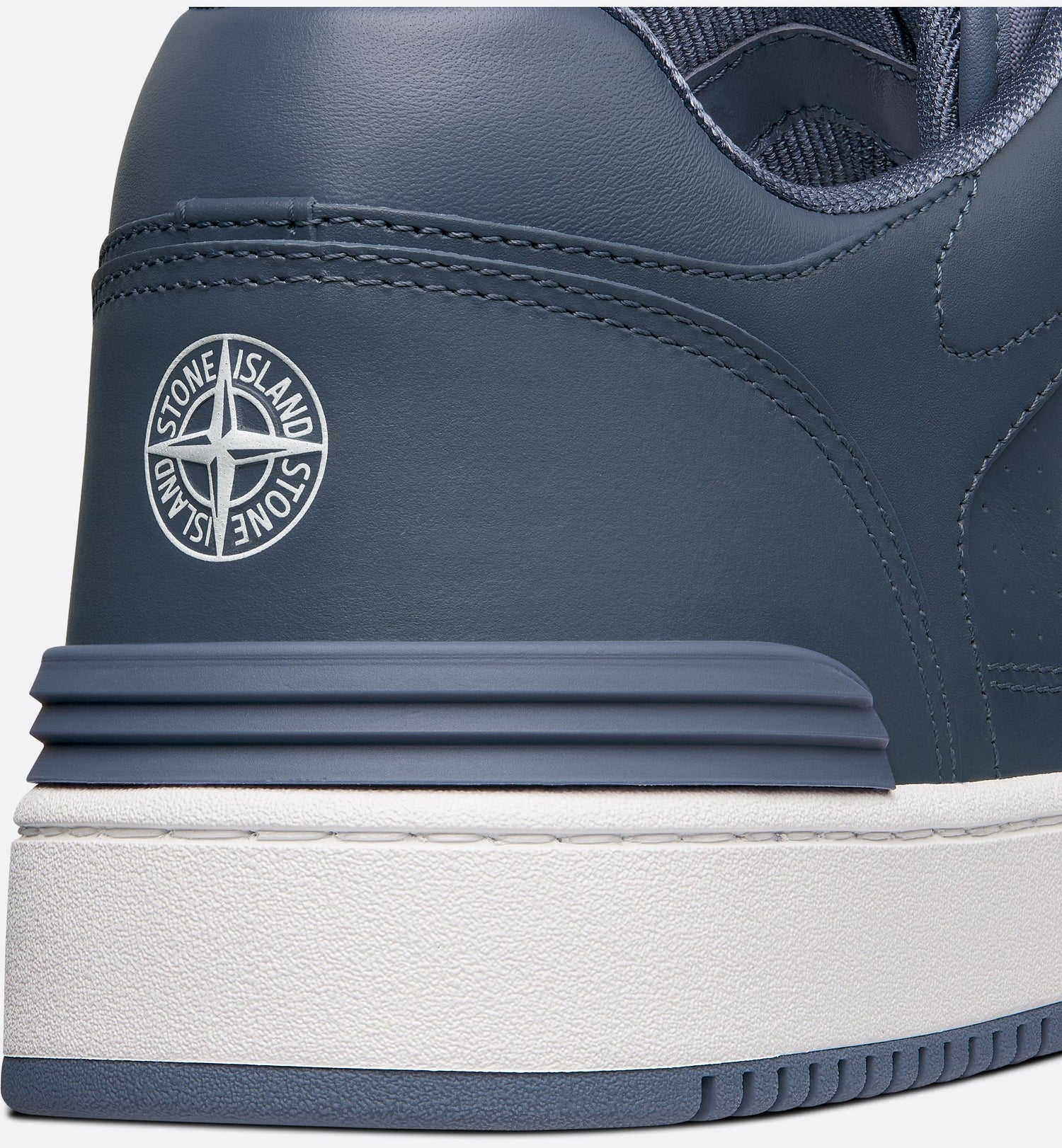 Dior And Stone Island B57 Low-Top Sneaker – Limited And Numbered Edition Blue And Red Smooth Calfskin