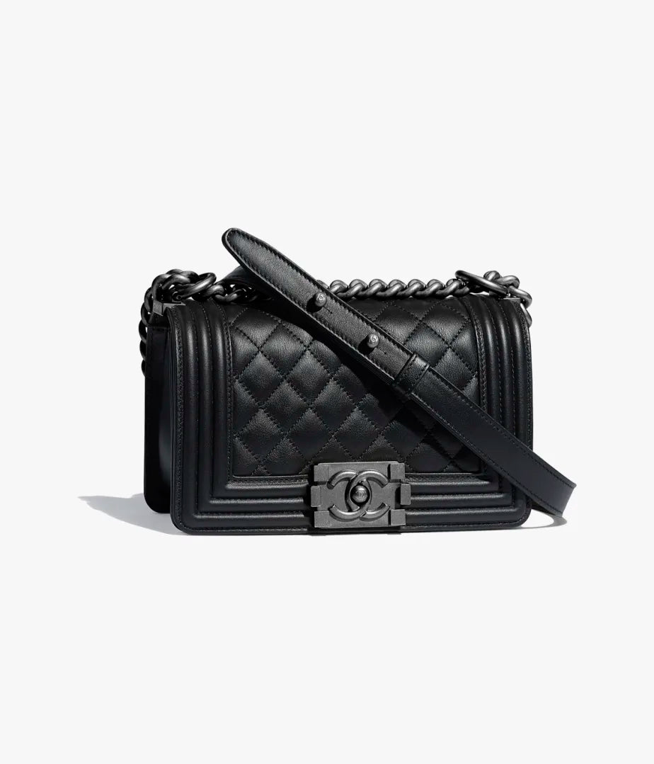 SMALL BOY CHANEL HANDBAG - CALFSKIN &amp; RUTHENIUM - FINISH METALBLACK