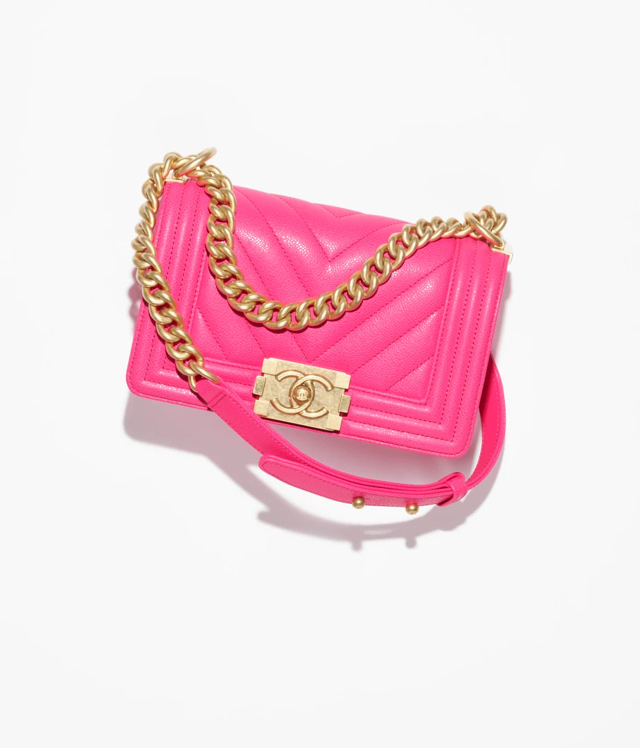 Small Boy Chanel Handbag Grained Shiny Calfskin And Gold Tone Metal Fuchsia