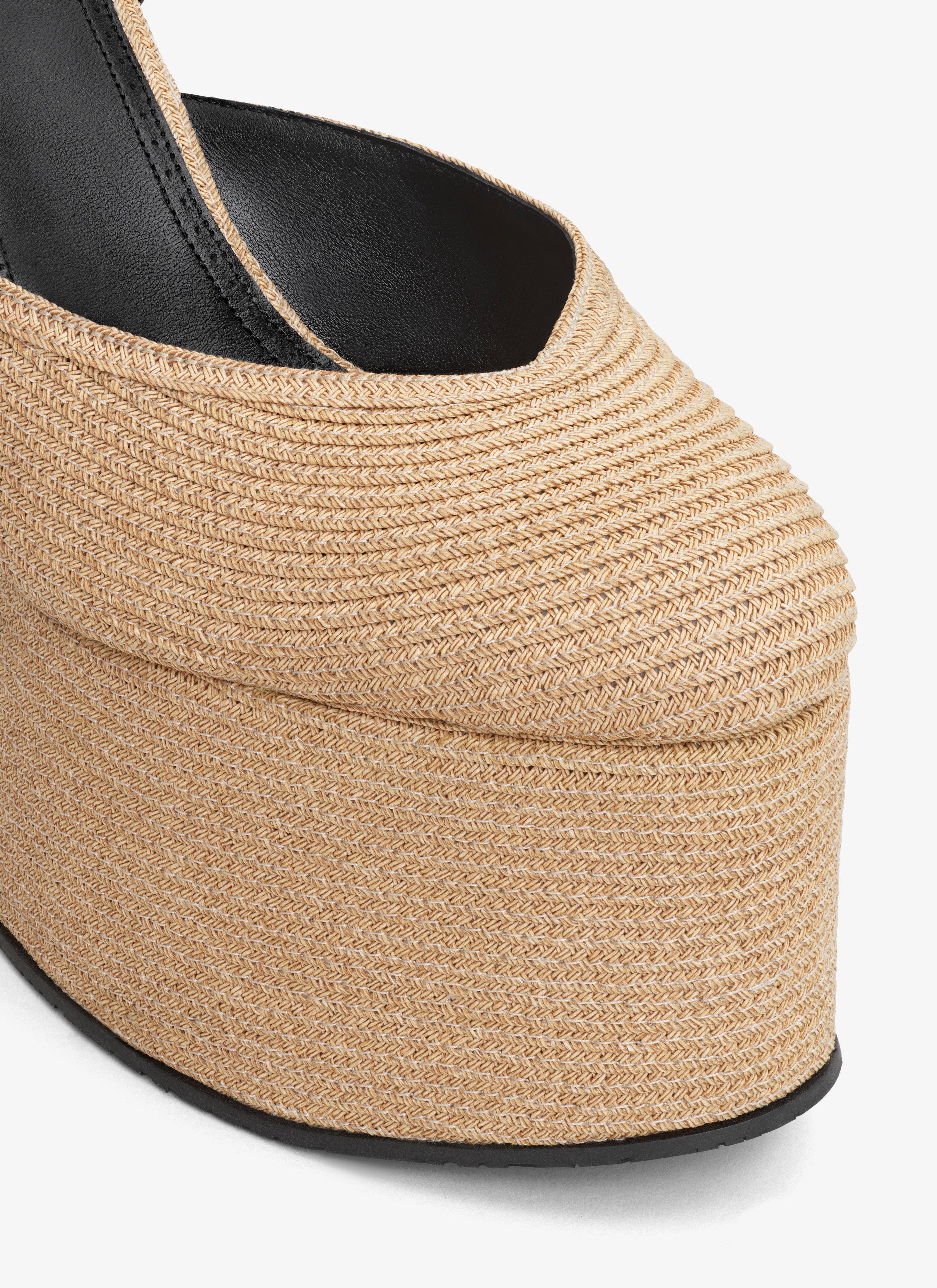 La Wedge Sandals In Paper Straw