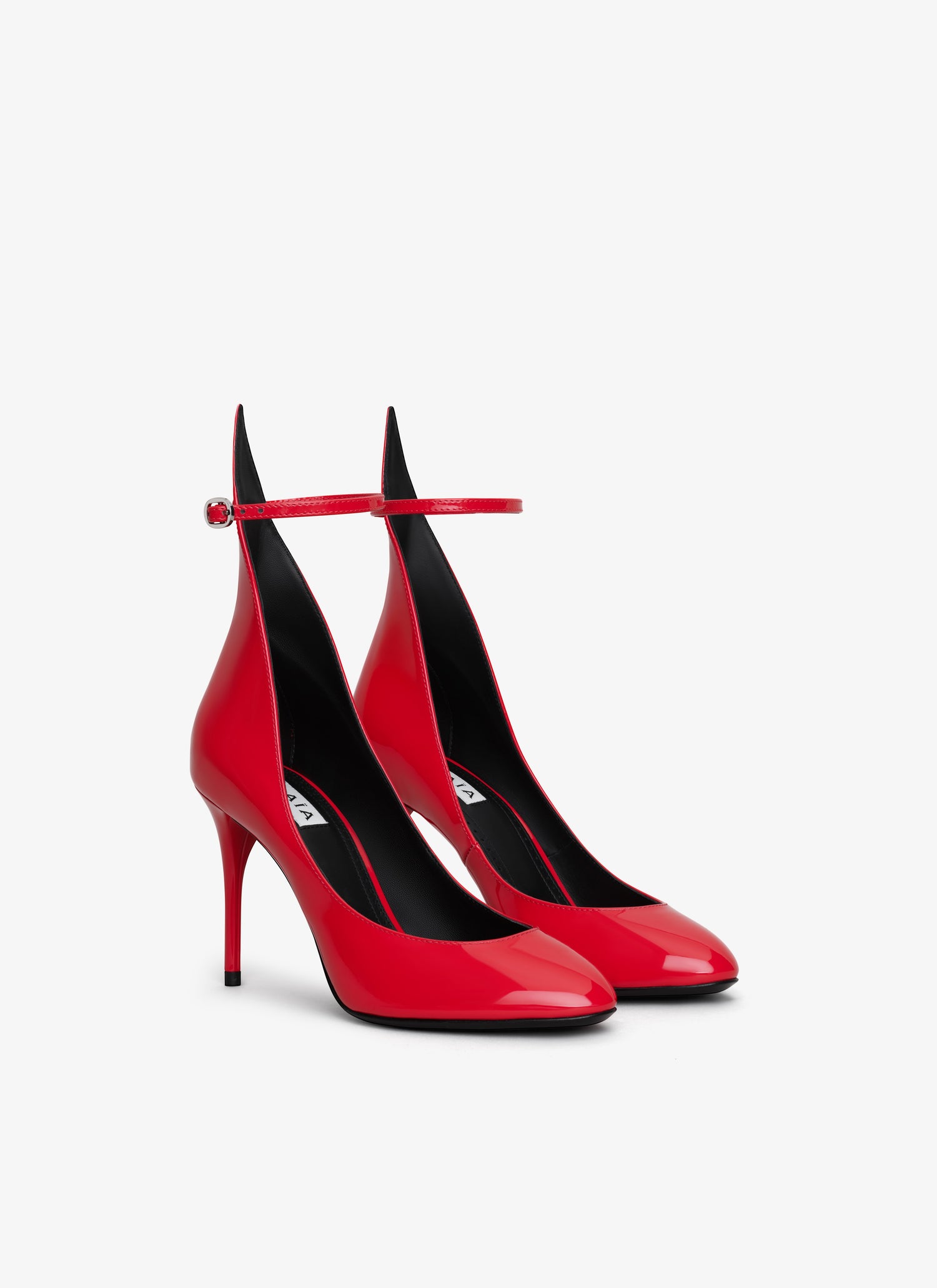 Decollete Pumps In Patent Leather