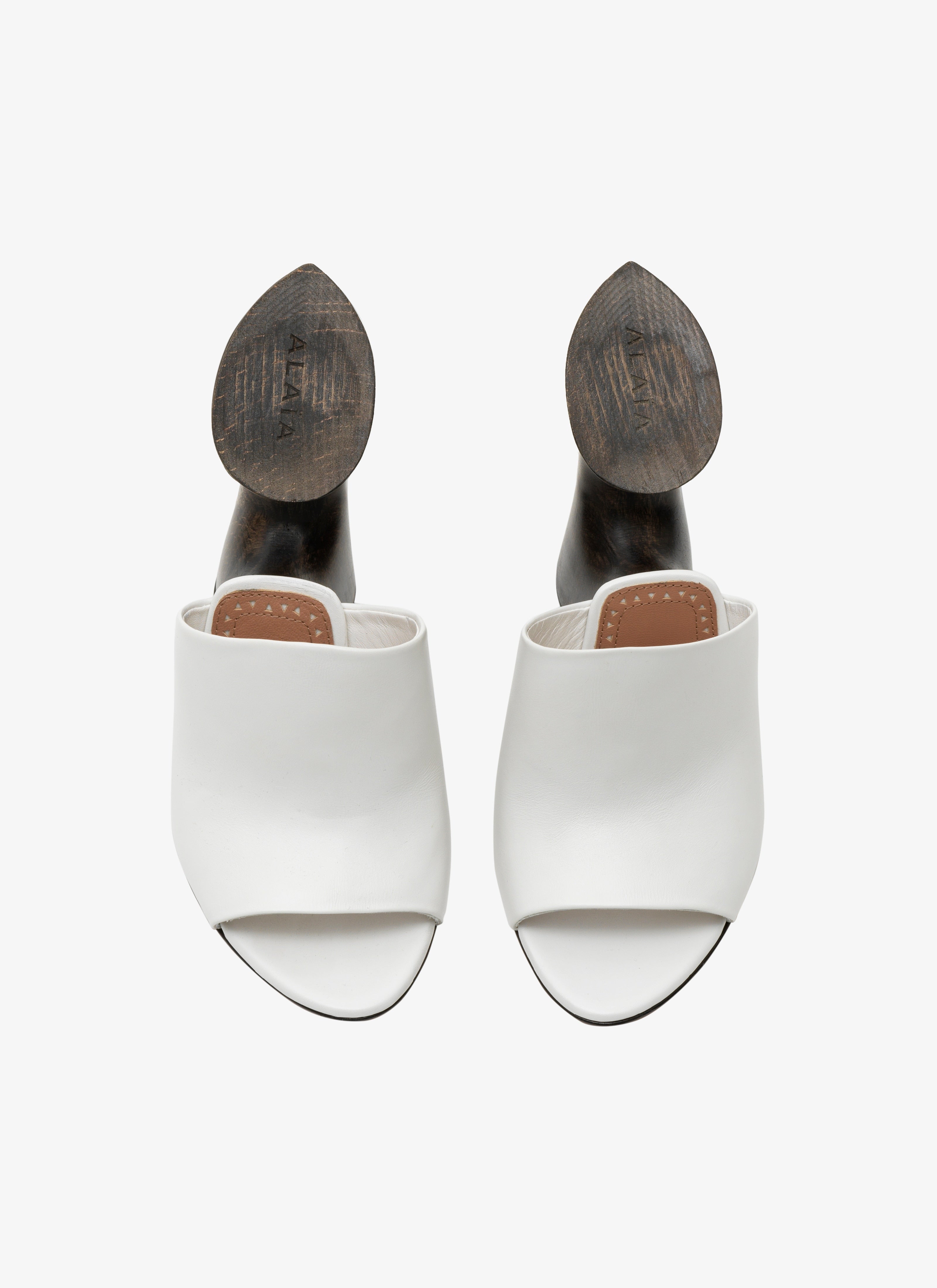 La Sculpture Mules In Calfskin And Wood