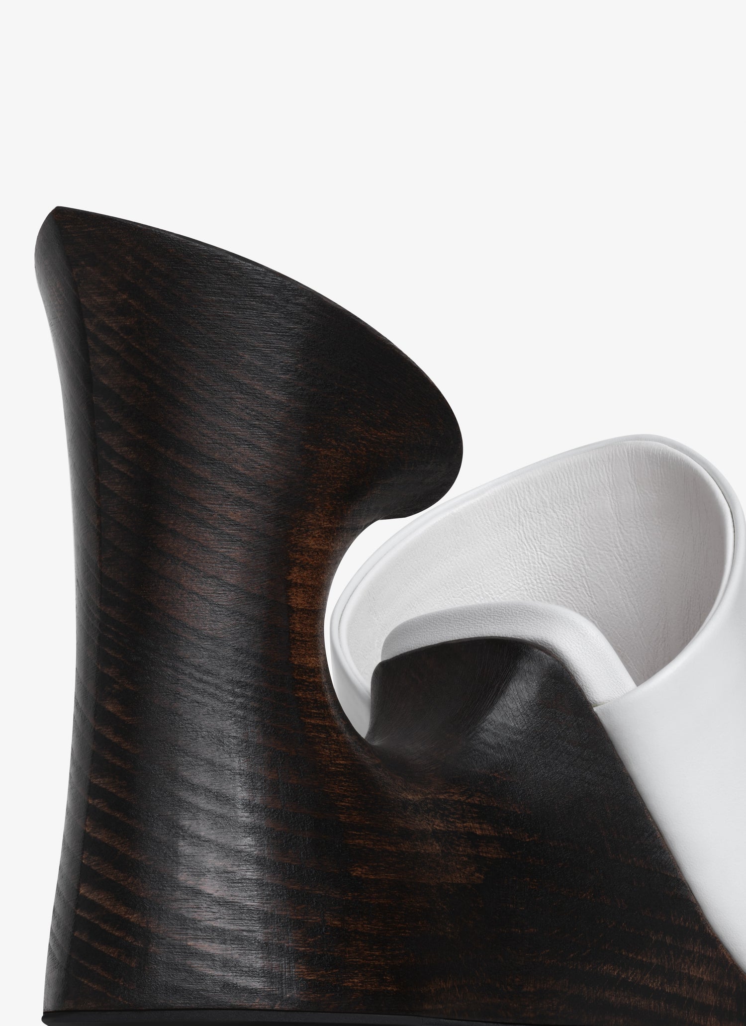 La Sculpture Mules In Calfskin And Wood