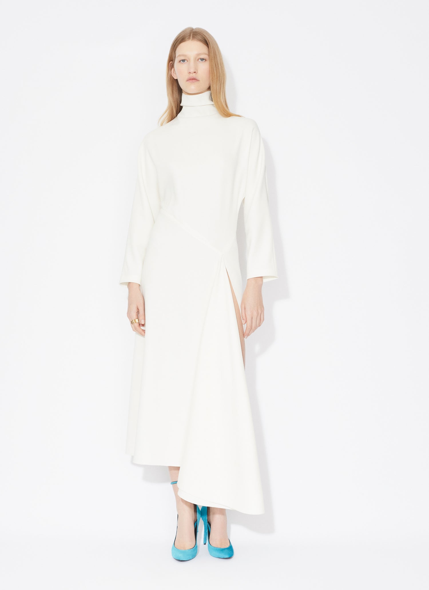 Fluid Asymmetric Dress