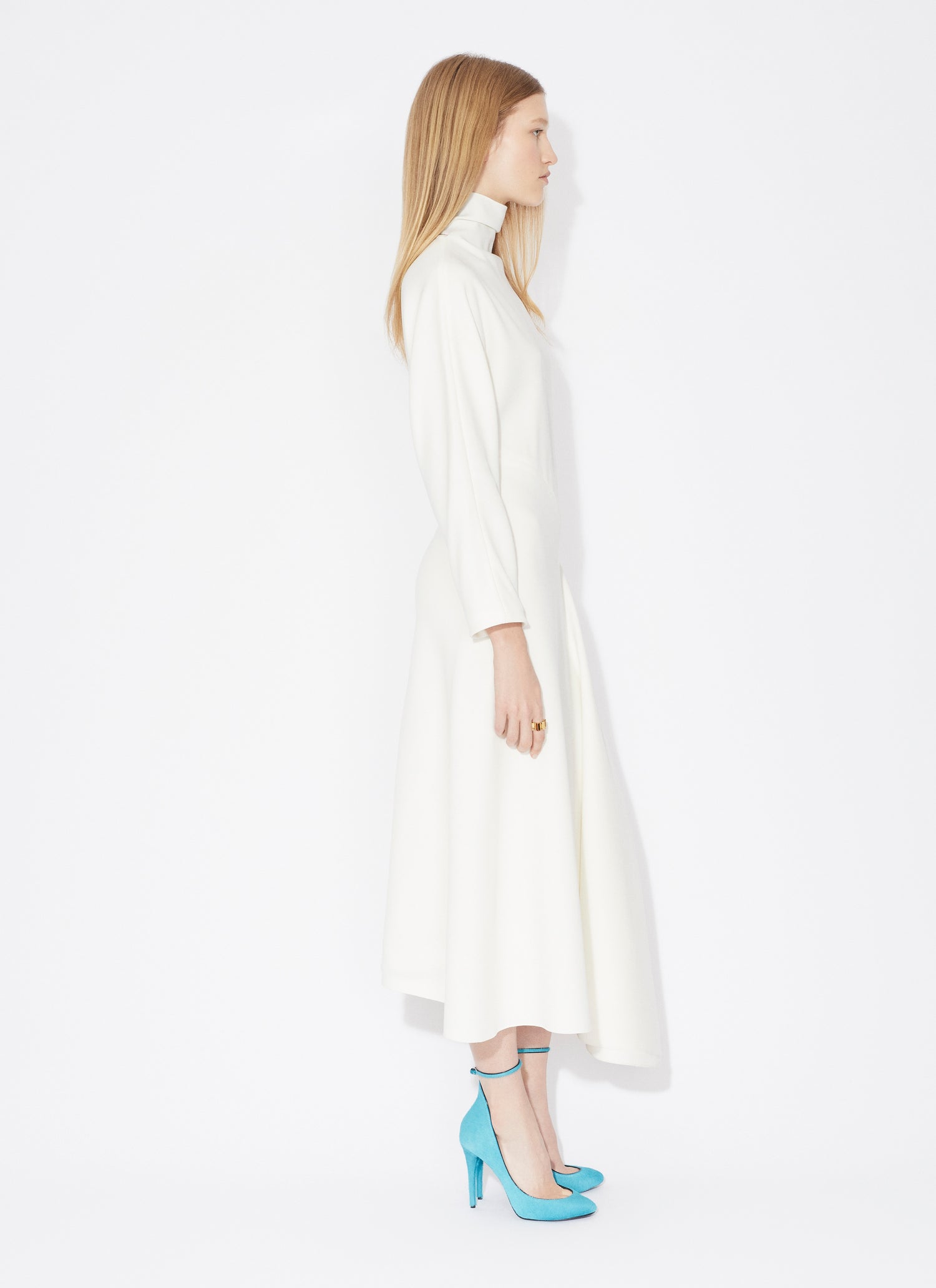 Fluid Asymmetric Dress