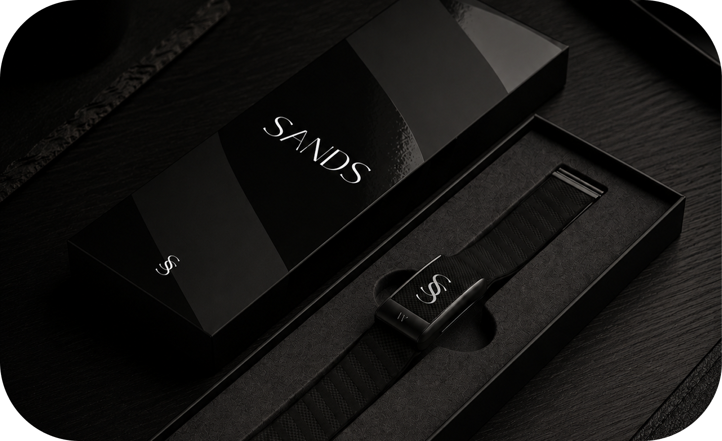 Dubai-it exclusive packaging designed by SANDS