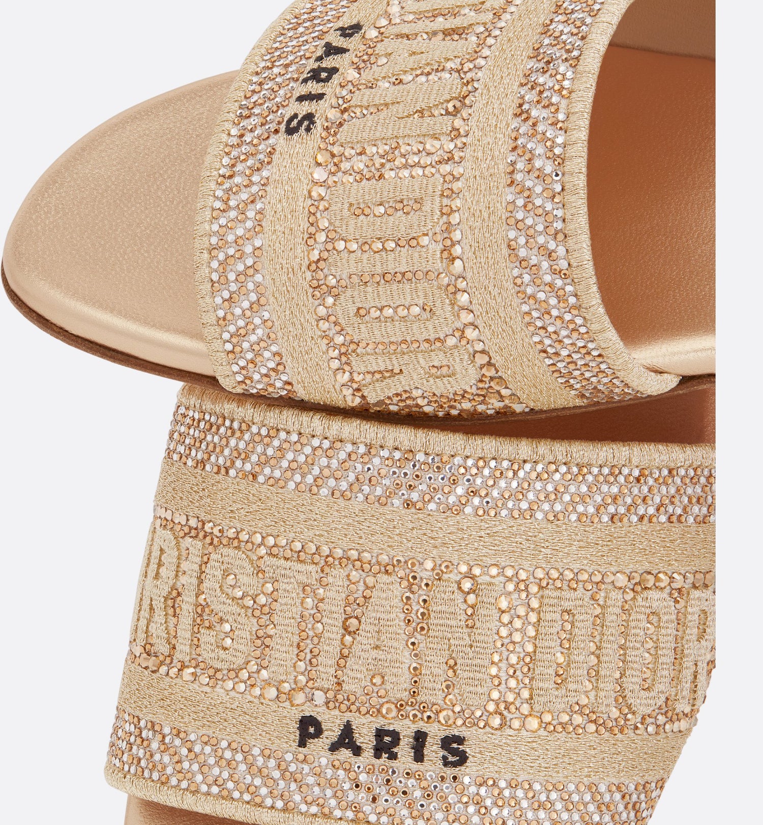 Dway Slide Gold Tone Cotton Embroidered With Metallic Thread And Strass