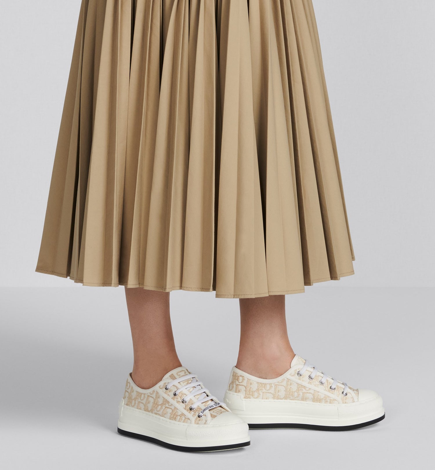 Walk N Dior Platform Sneaker Gold Tone Dior Oblique Cotton With Metallic Thread Embroidery