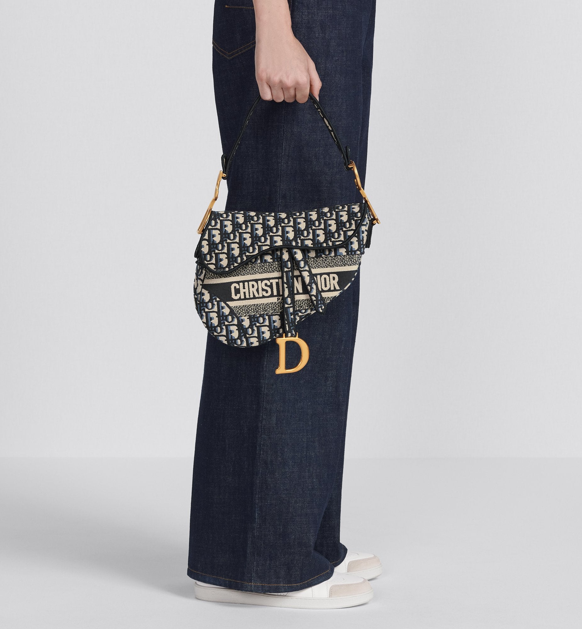 Blue dior saddle bag on sale