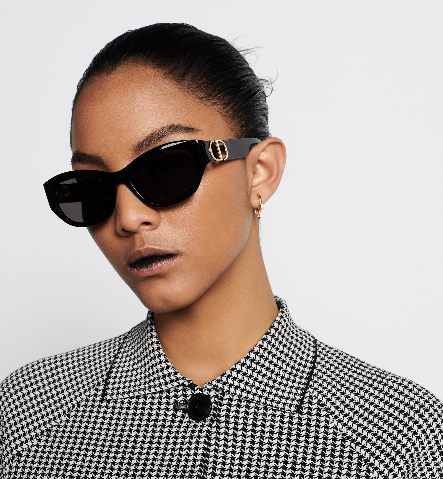 30Montaigne B5U Black Butterfly Sunglasses