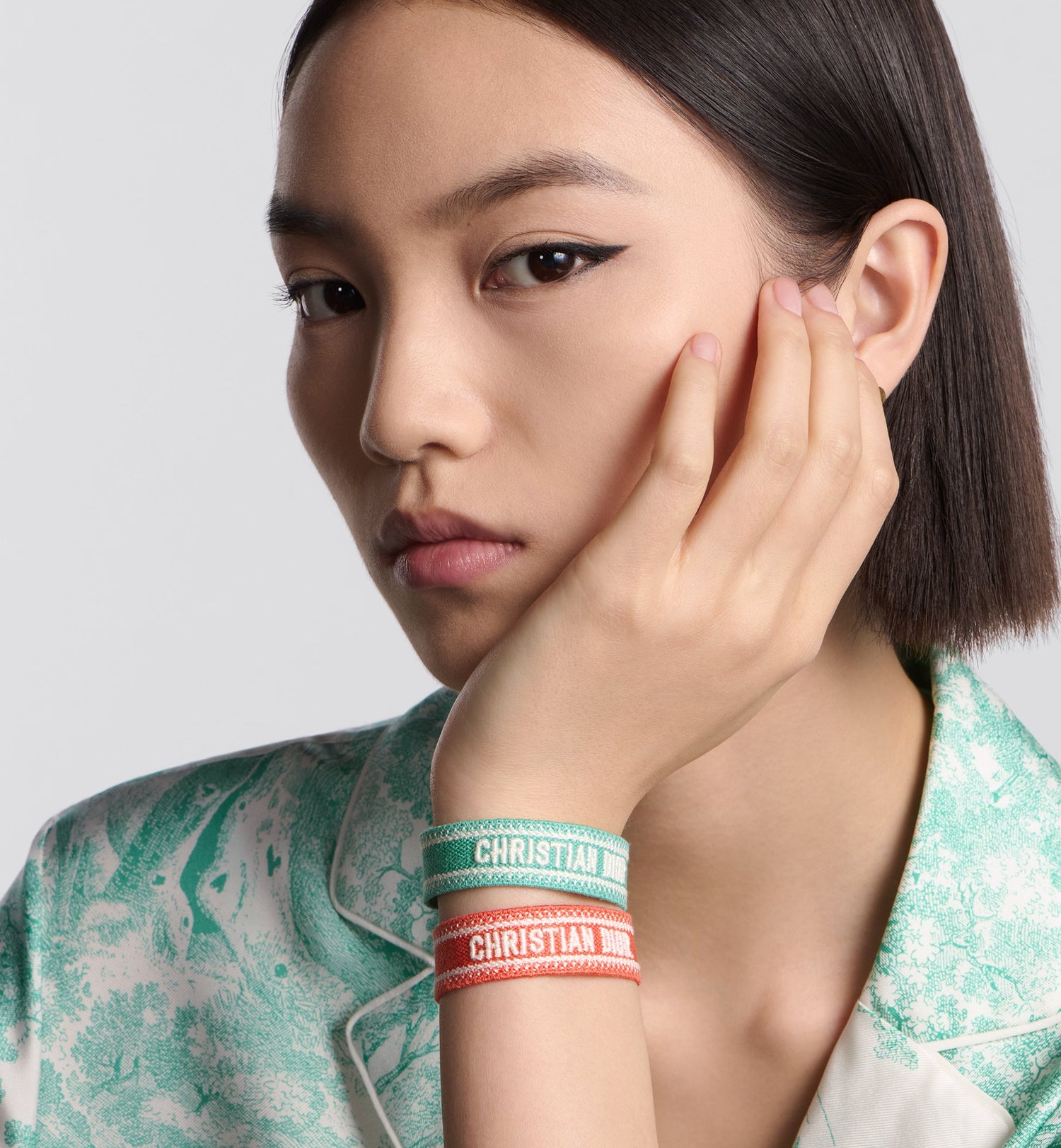 Dioriviera Christian Dior Bracelet Set Aquamarina And Coral Cotton