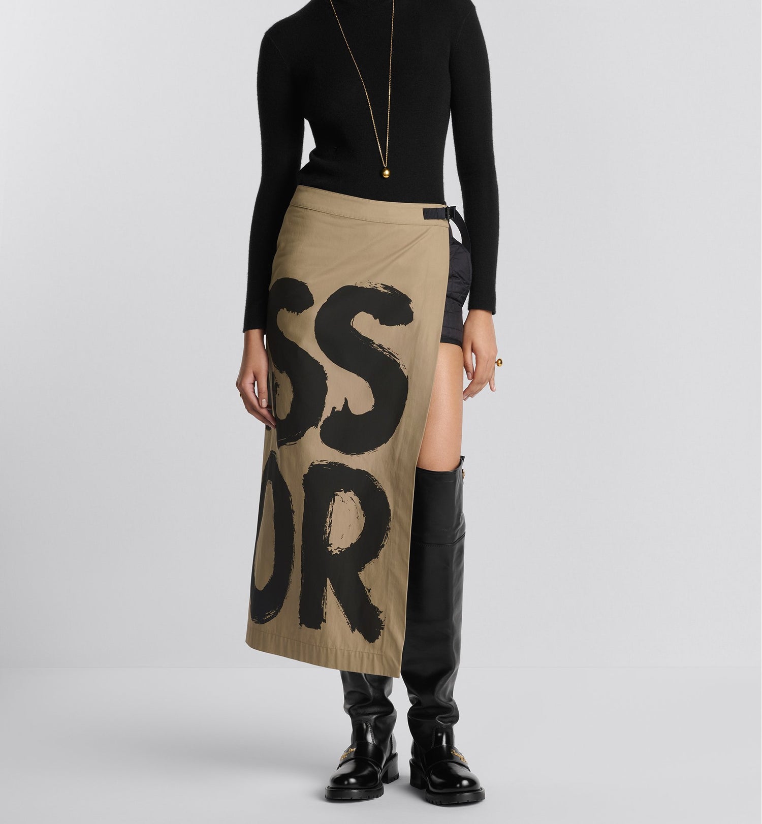 Cannage Mid-Length Open-Front Skirt With Integrated Shorts Beige Cotton Gabardine With Black Miss Dior Graffiti Motif